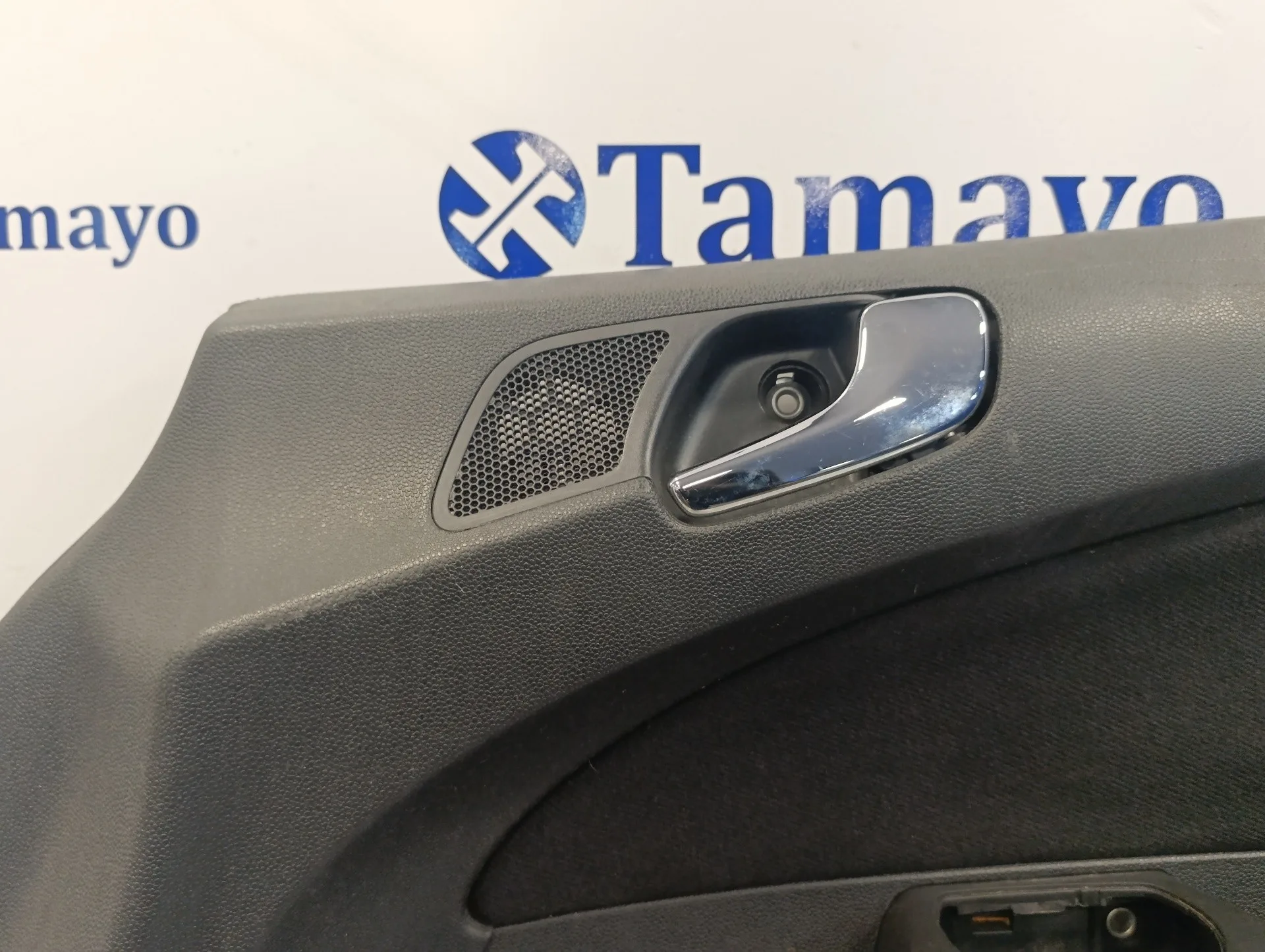 Guarnecido Puerta Delantera Derecha para Opel Corsa D