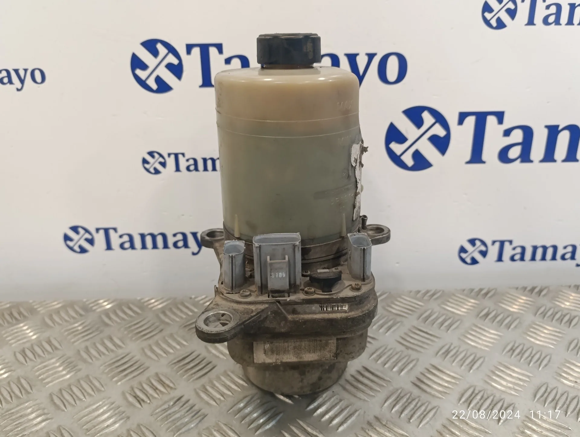 Bomba Direccion para Ford Focus Berlina (Cap)