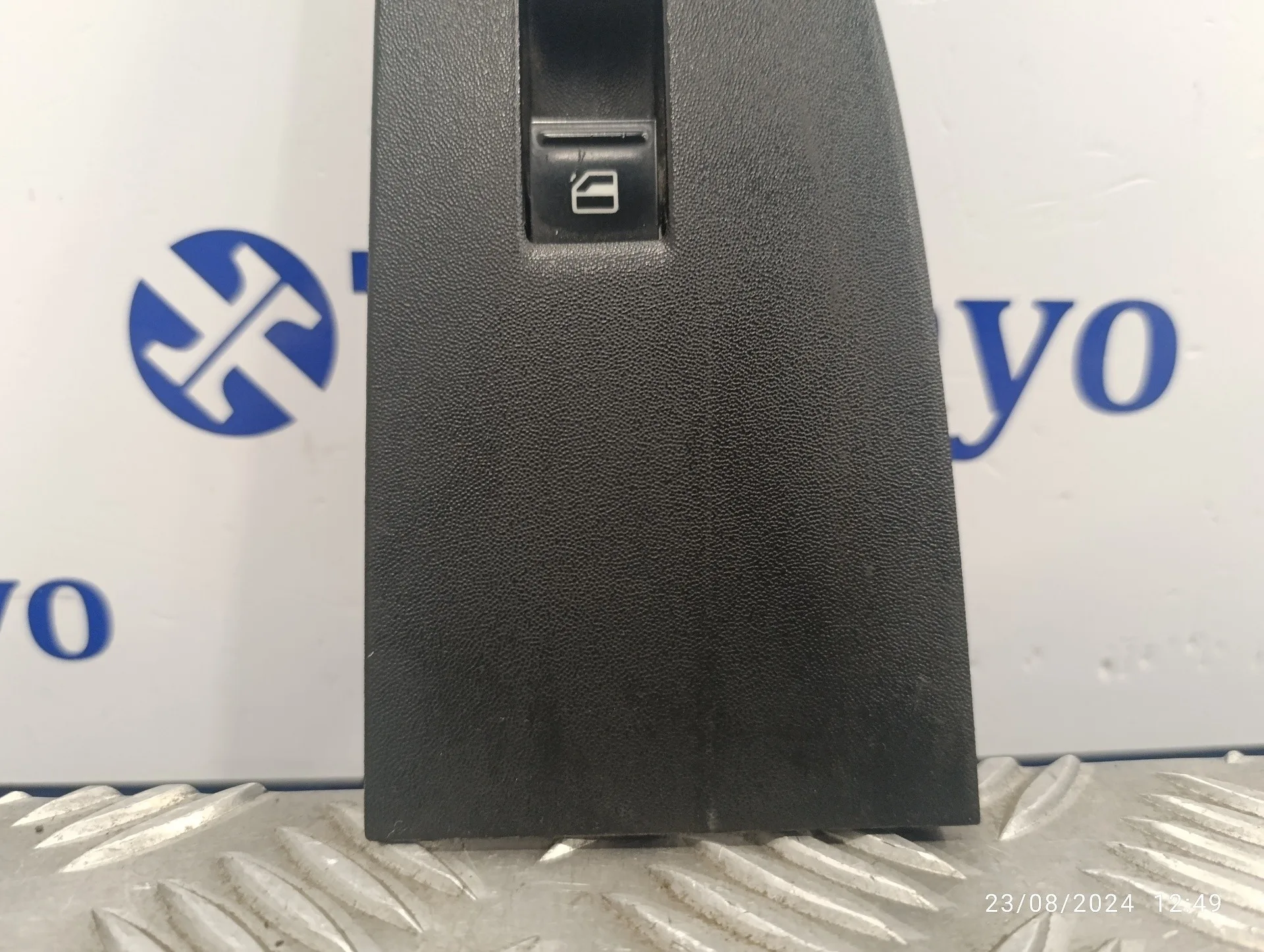 Mando Elevalunas Delantero Derecho para Seat Leon (1P1)