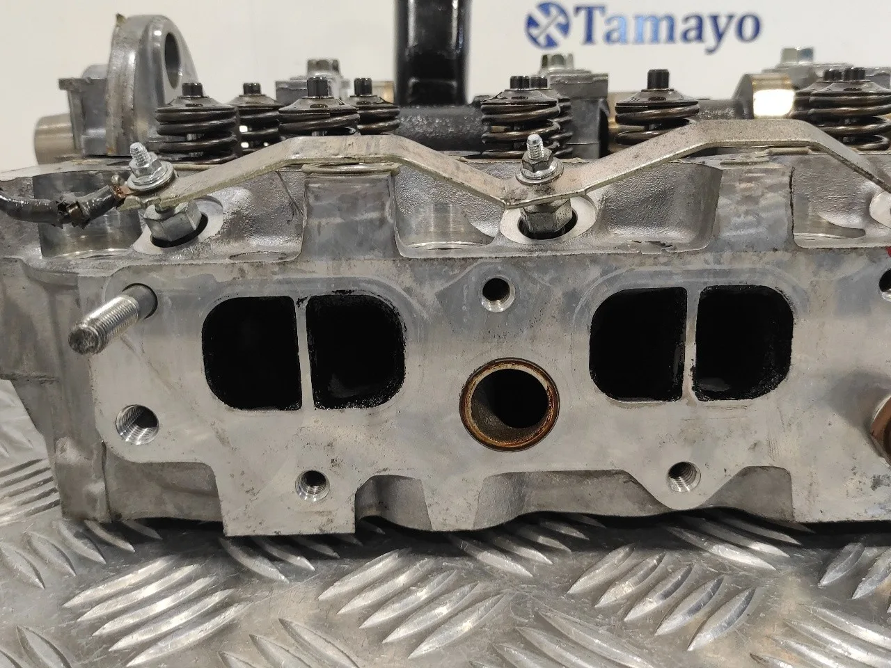 Culata para Mazda 5 Berl. (Cr)