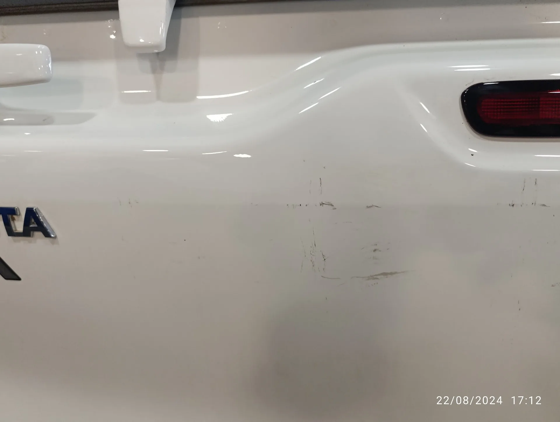 Porton Trasero para Toyota Hilux (Kun)