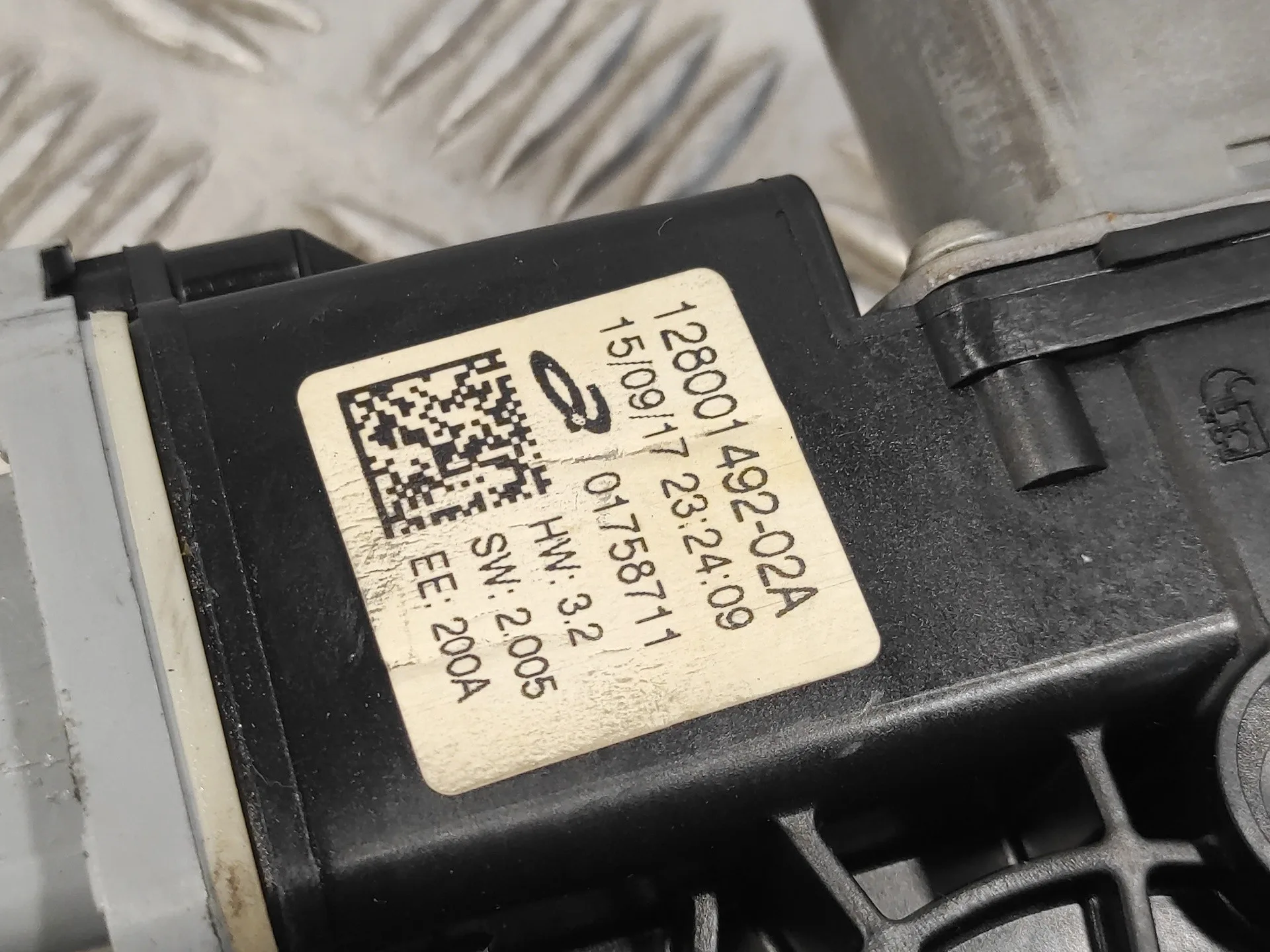 Elevalunas Delantero Izquierdo para Renault Clio Iv