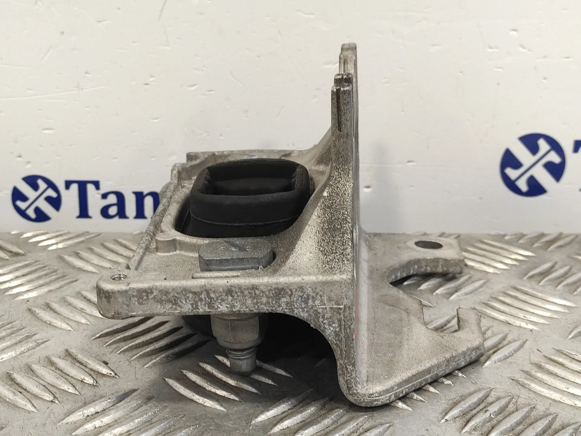 Soporte Motor Izquierdo para Renault Clio Iv