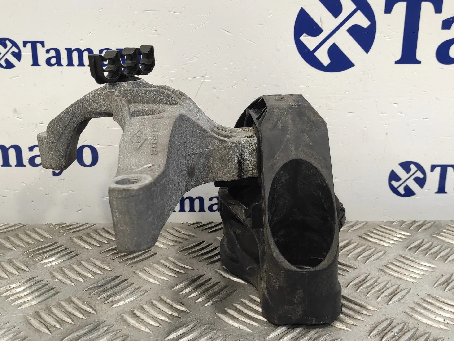 Soporte Motor Derecho para Renault Clio Iv