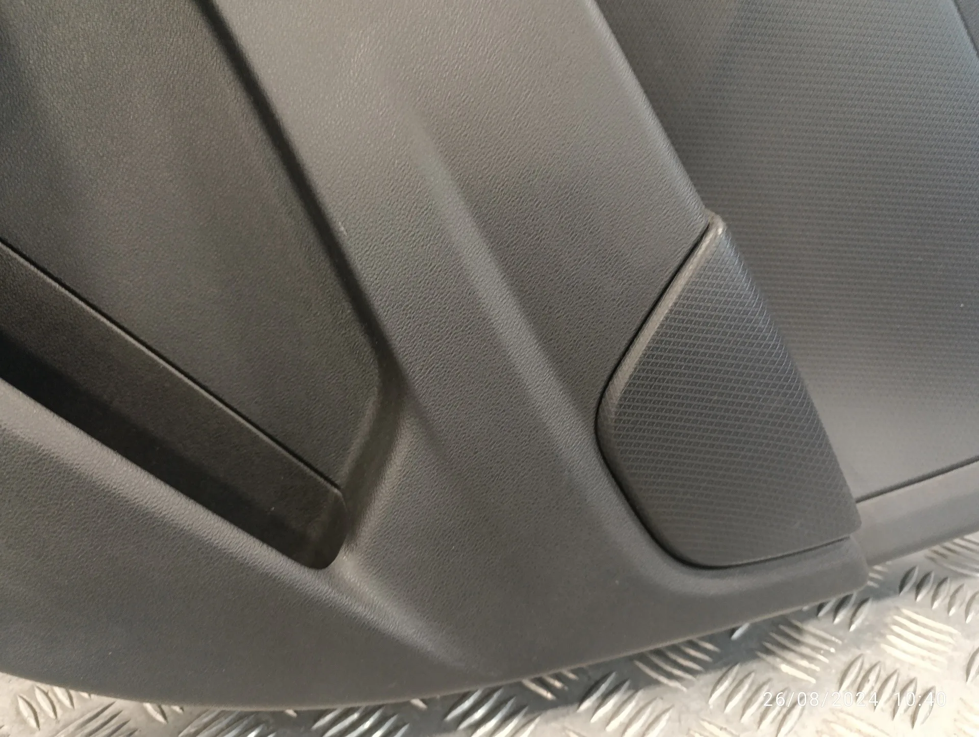 Guarnecido Puerta Trasera Derecha para Renault Clio Iv