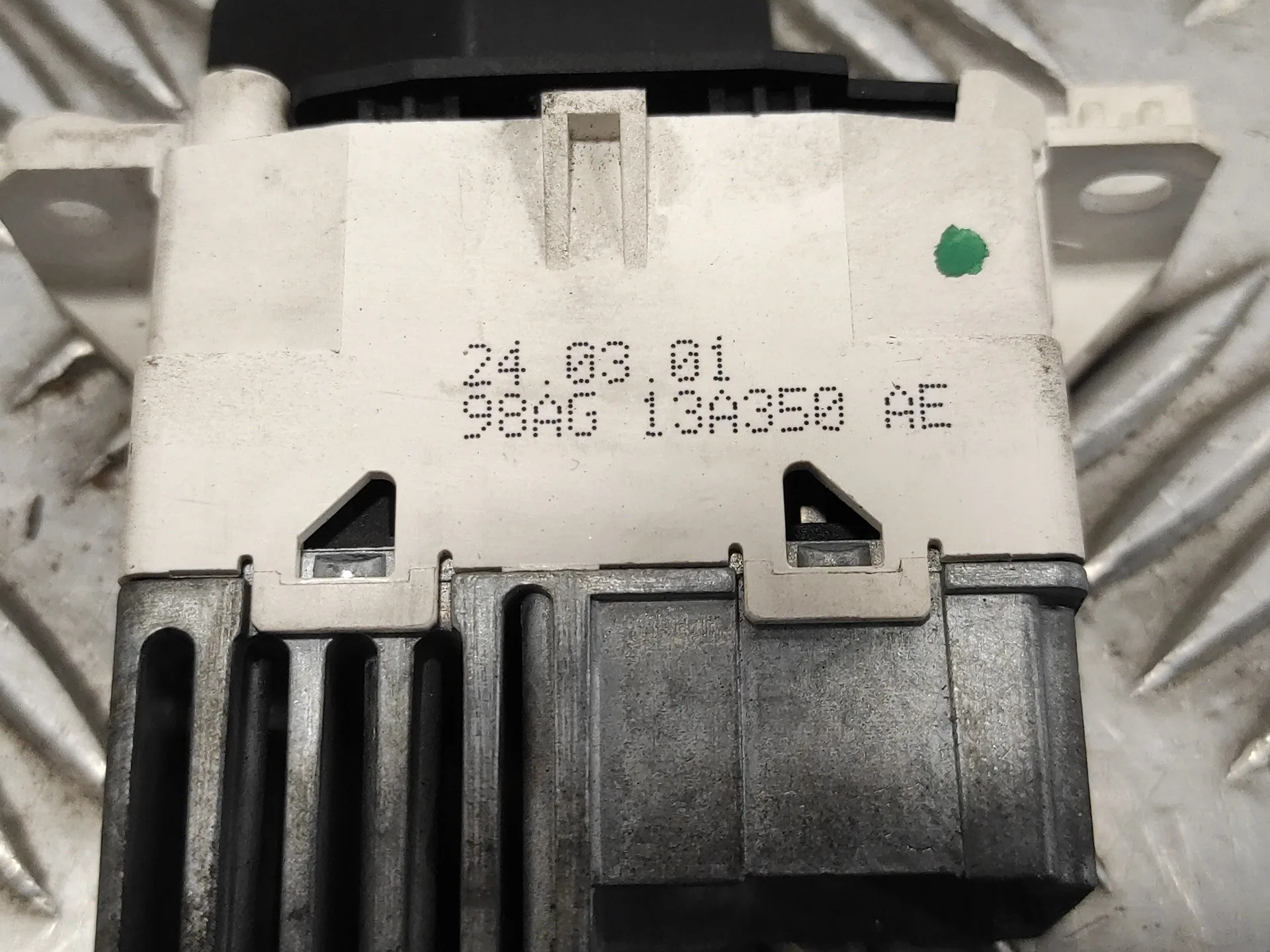 Warning para Ford Focus Berlina (Cak)