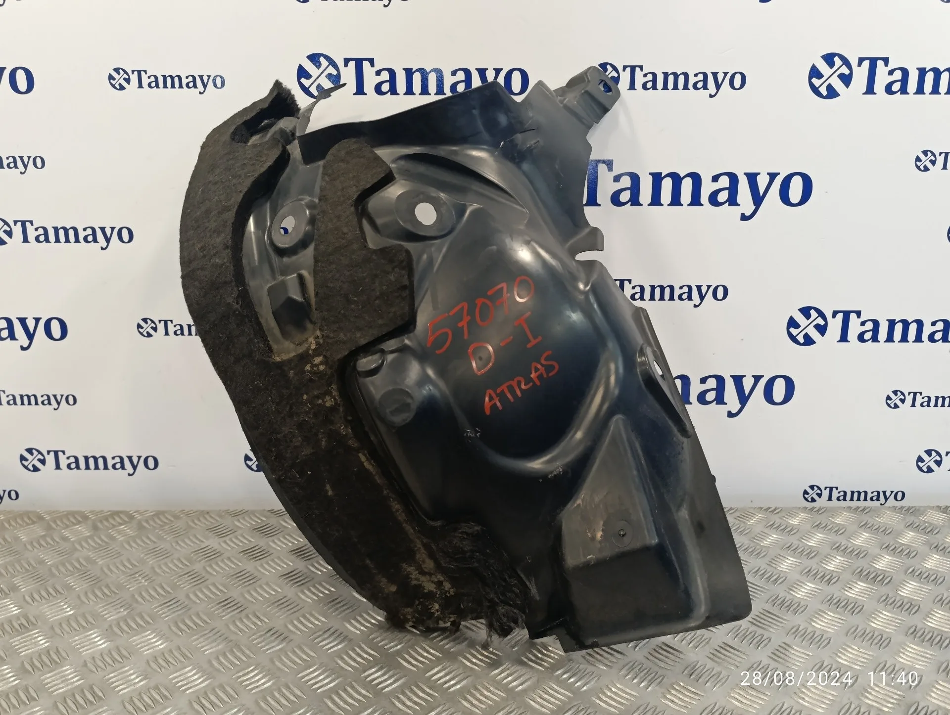 Plastico Paso Rueda Delantero Izquierdo para Renault Clio Iv