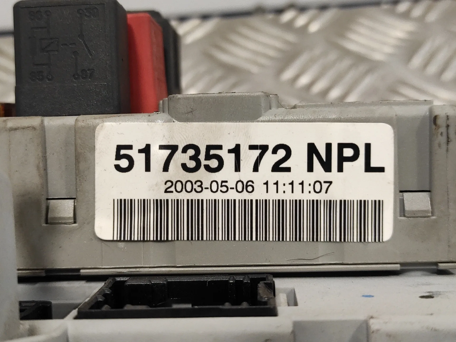 Caja Reles / Fusibles para Fiat Punto Berlina (188)