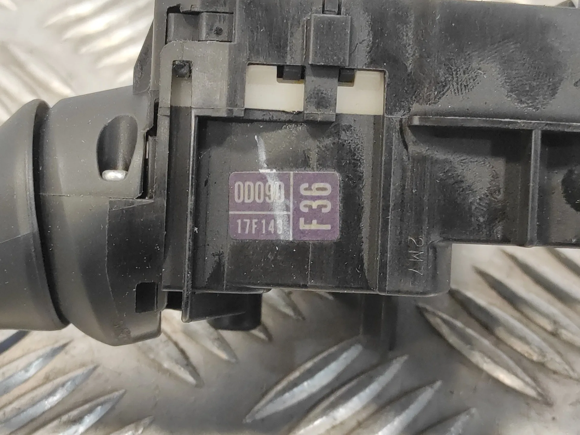 Mando Intermitentes para Toyota Yaris (Ksp9/Scp9/Nlp9)