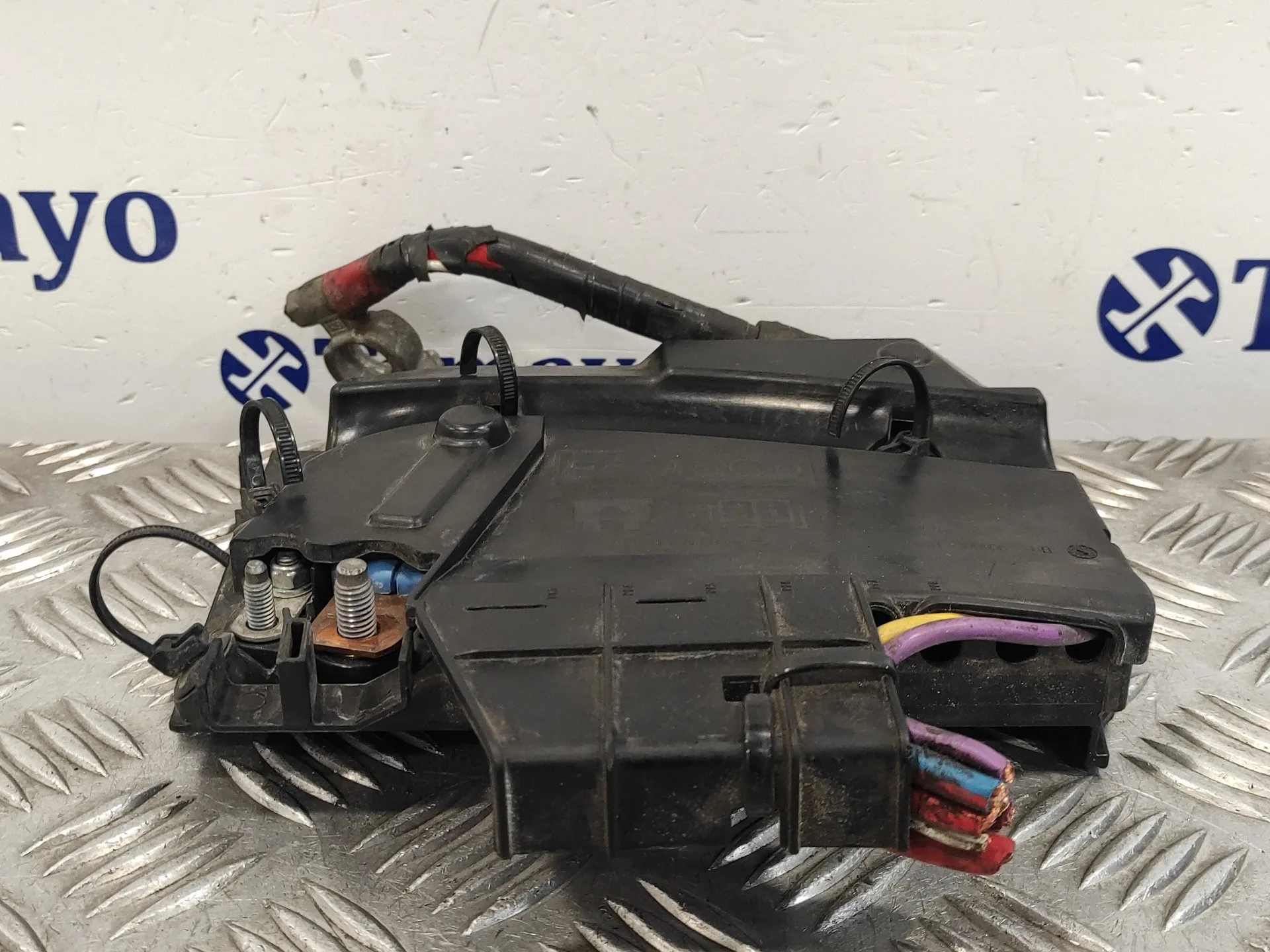 Caja Reles / Fusibles para Ford C-Max