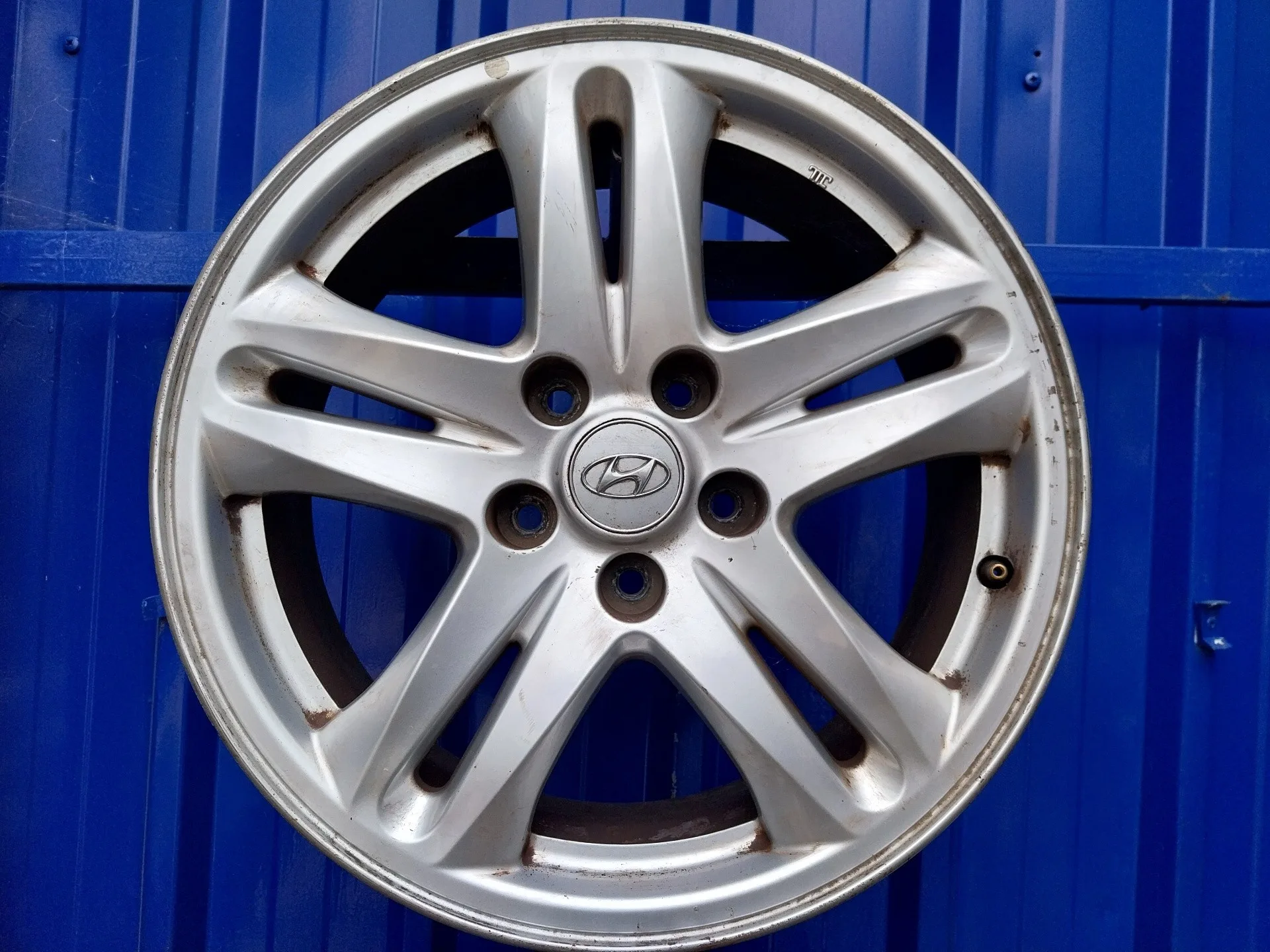 Llanta para Hyundai Santa Fe (Bm)