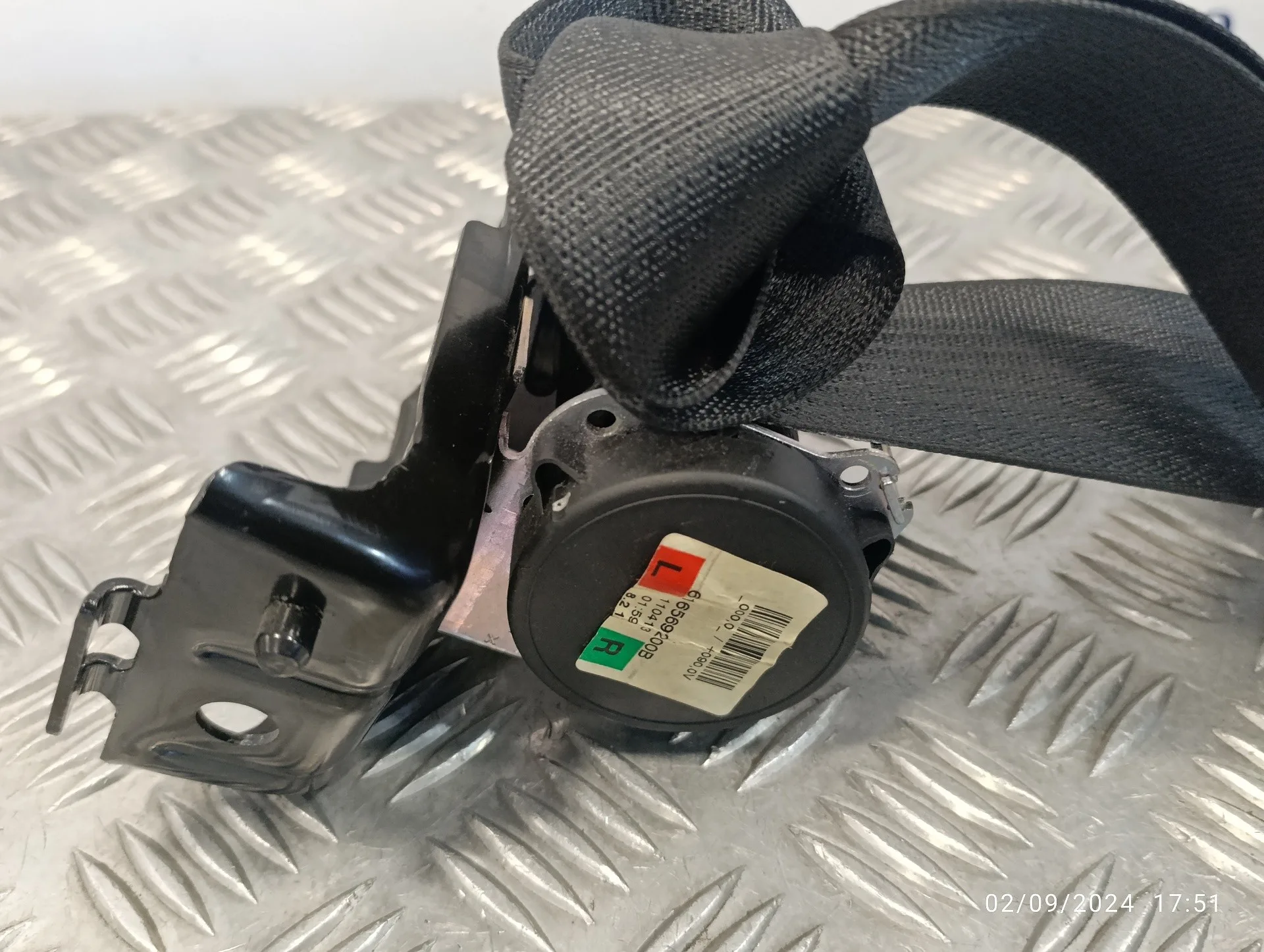 Cinturon Seguridad Trasero Izquierdo para Opel Astra J Lim.