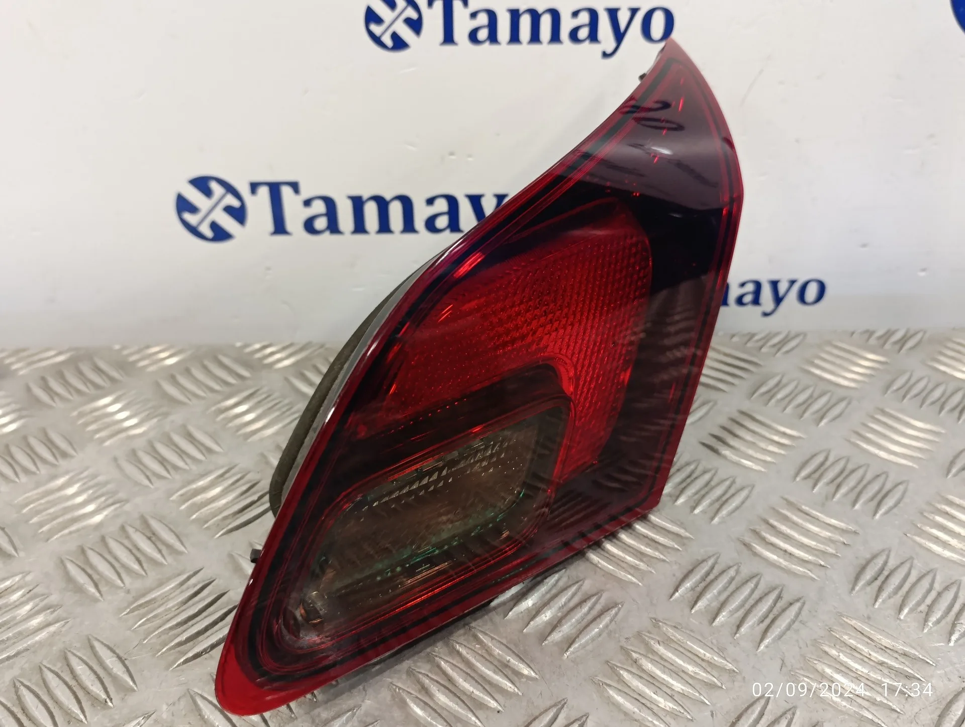 Piloto Trasero Derecho Interior para Opel Astra J Lim.