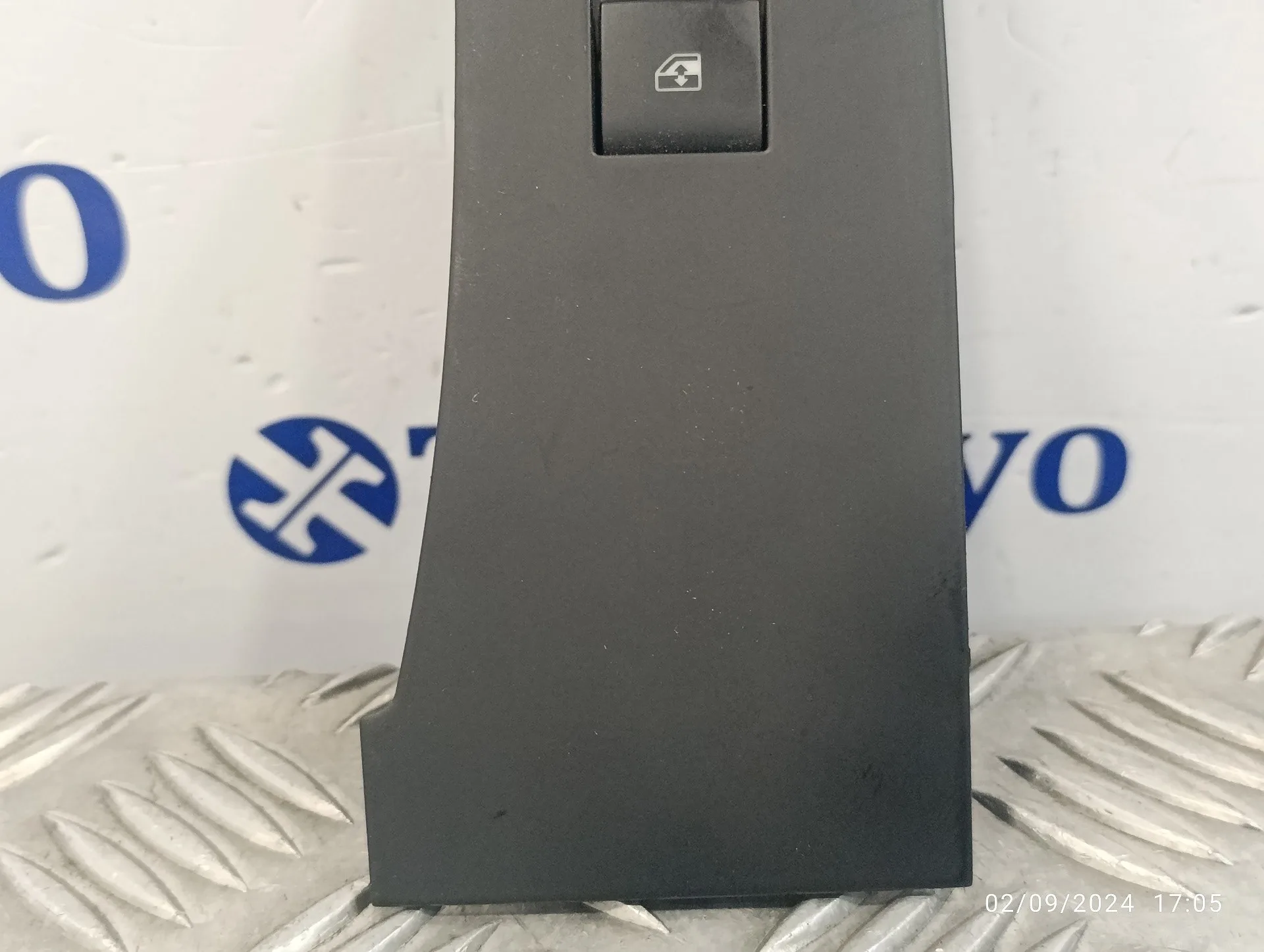Mando Elevalunas Delantero Derecho para Opel Astra J Lim.