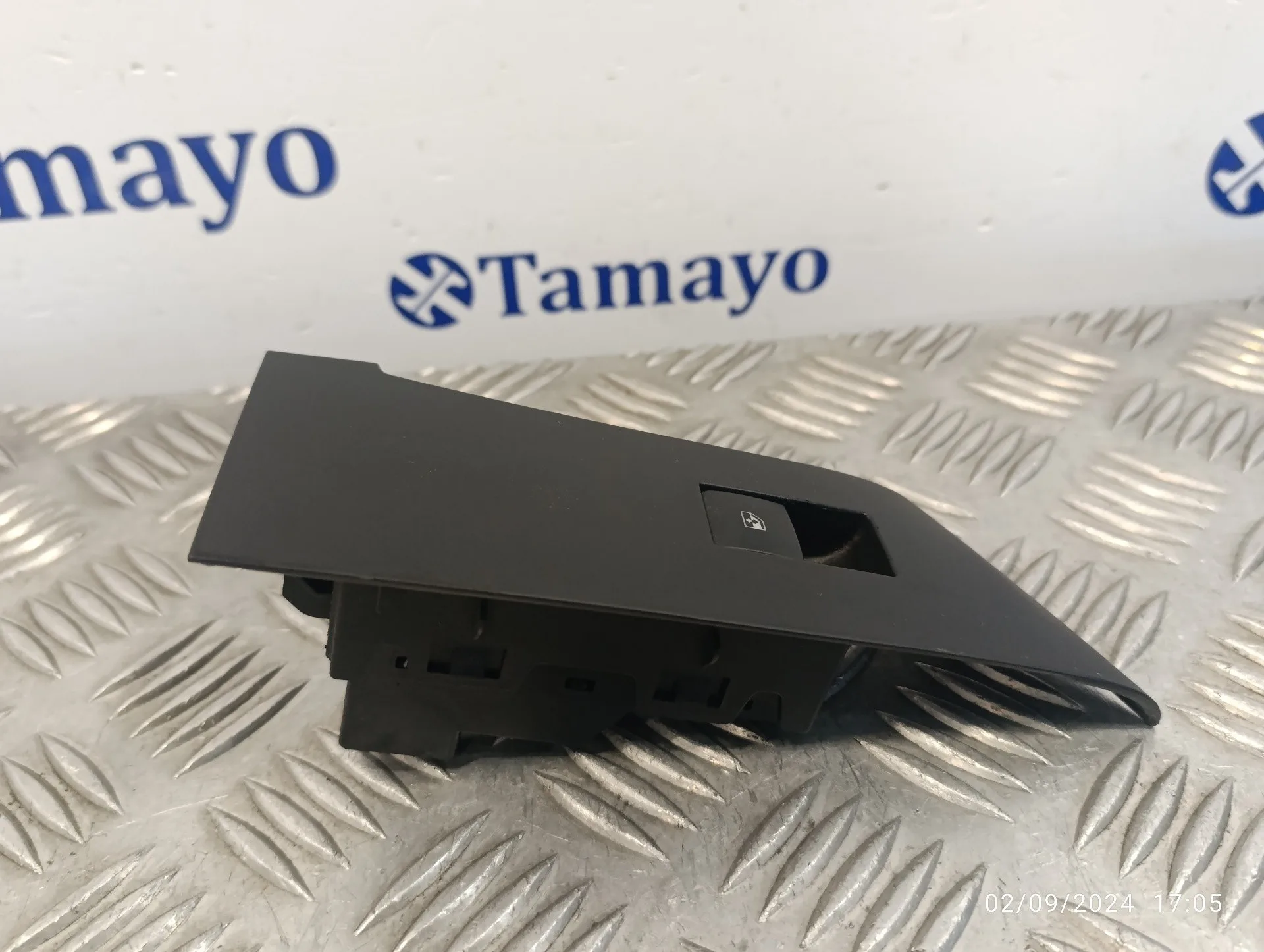 Mando Elevalunas Delantero Derecho para Opel Astra J Lim.