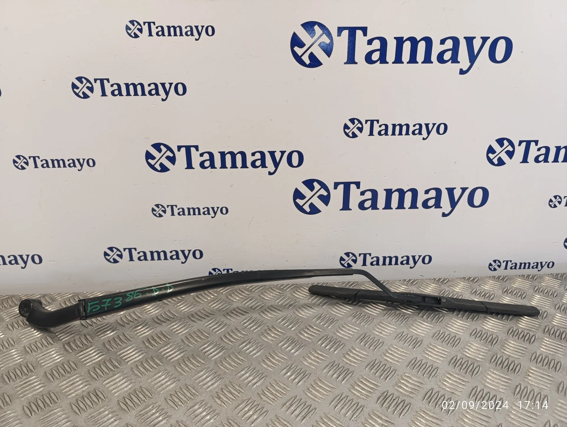 Brazo Limpia Delantero Derecho para Toyota Rav 4 V (_A5_, _H5_)