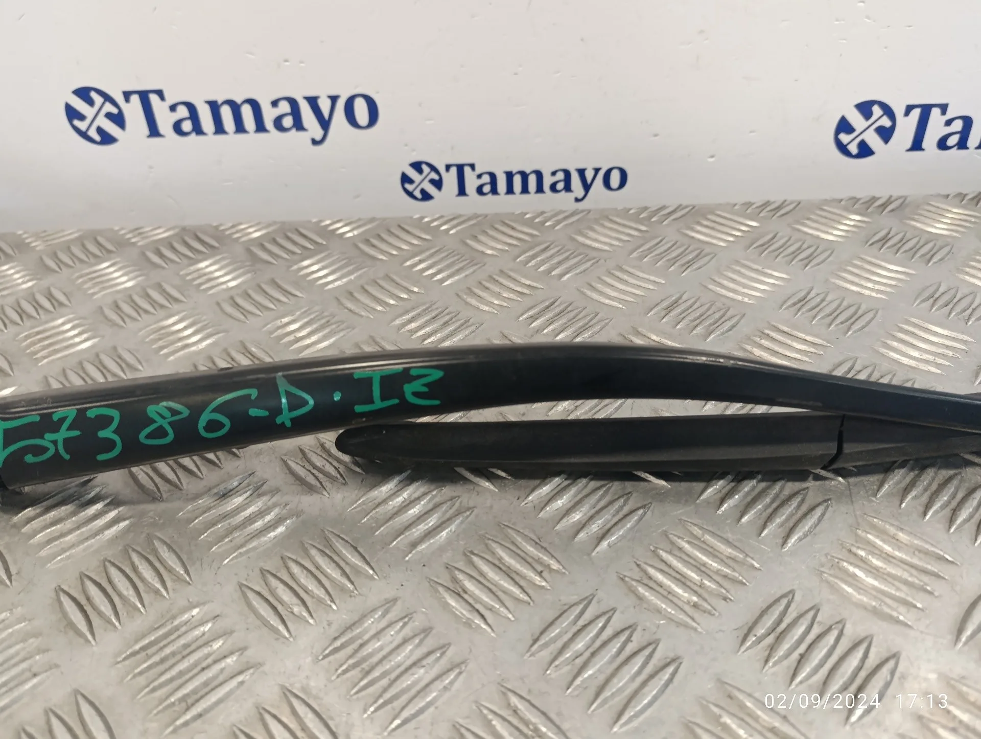 Brazo Limpia Delantero Izquierdo para Toyota Rav 4 V (_A5_, _H5_)