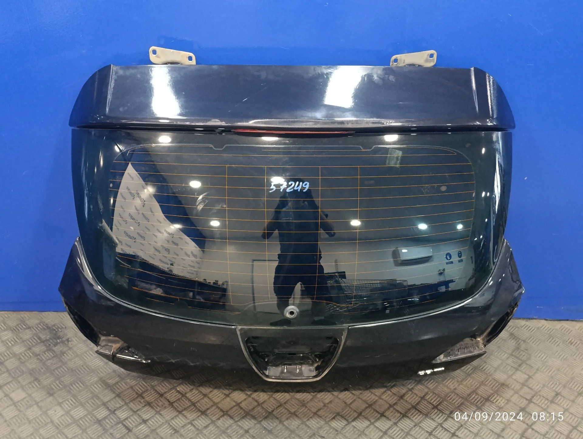 Porton Trasero para Opel Astra J Lim.