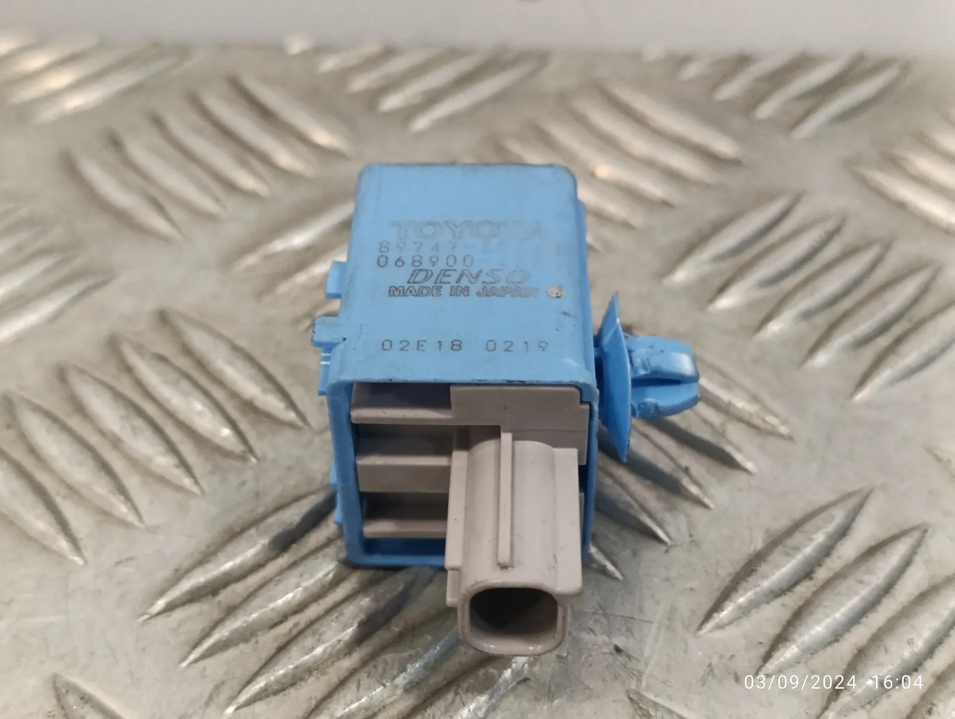 Rele para Toyota Rav 4 V (_A5_, _H5_)