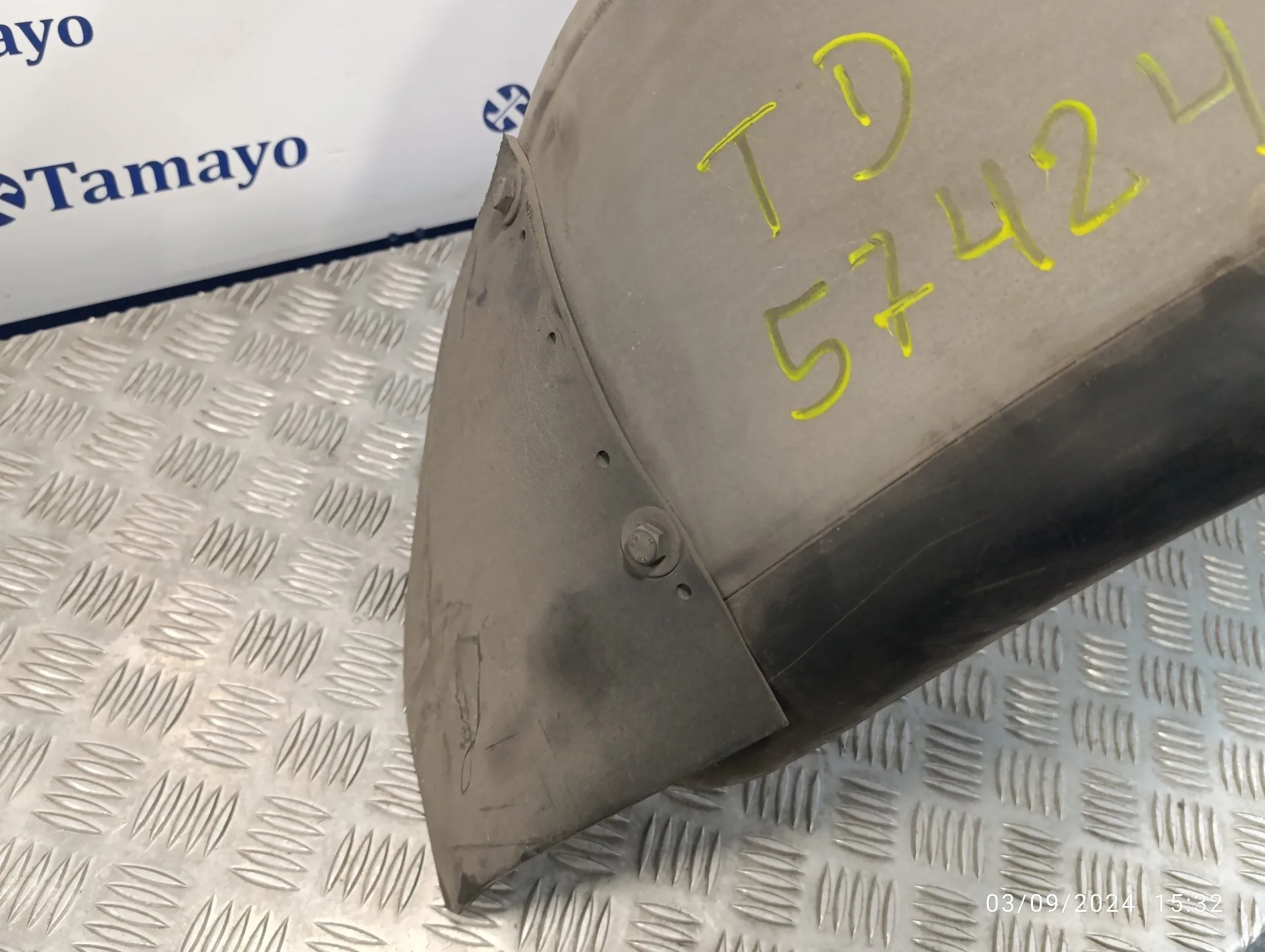 Plastico Paso Rueda Trasero Derecho para Fiat Ducato Caja Cerrada, Techo Elevado 30 (06.2006)