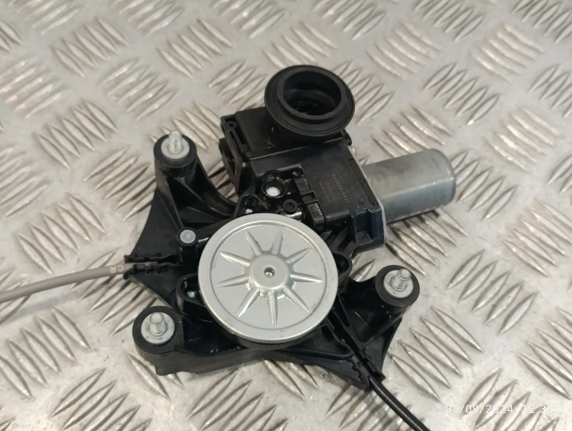 Elevalunas Trasero Derecho para Toyota Rav 4 V (_A5_, _H5_)