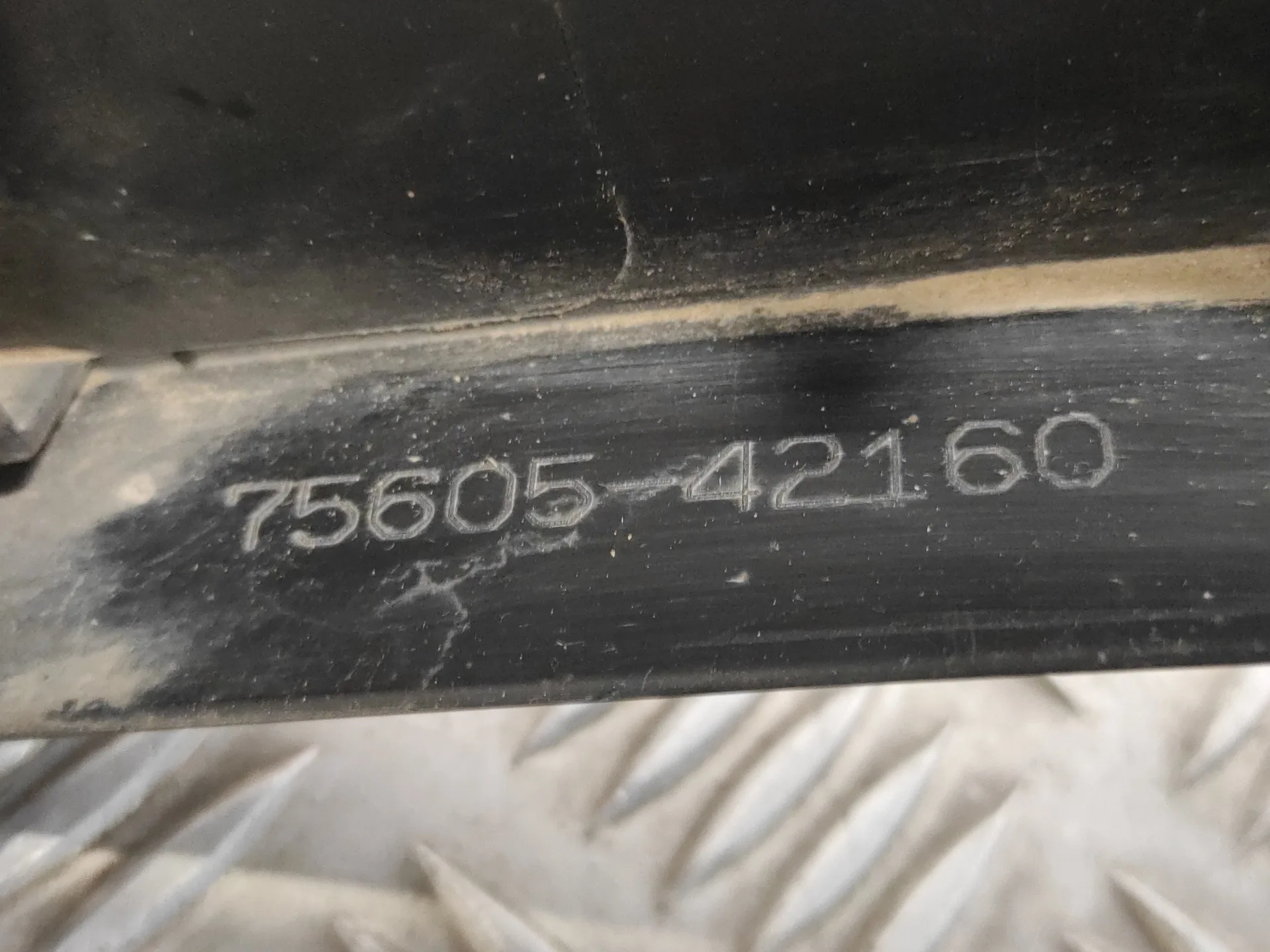 Aletin Trasero Derecho para Toyota Rav 4 V (_A5_, _H5_)