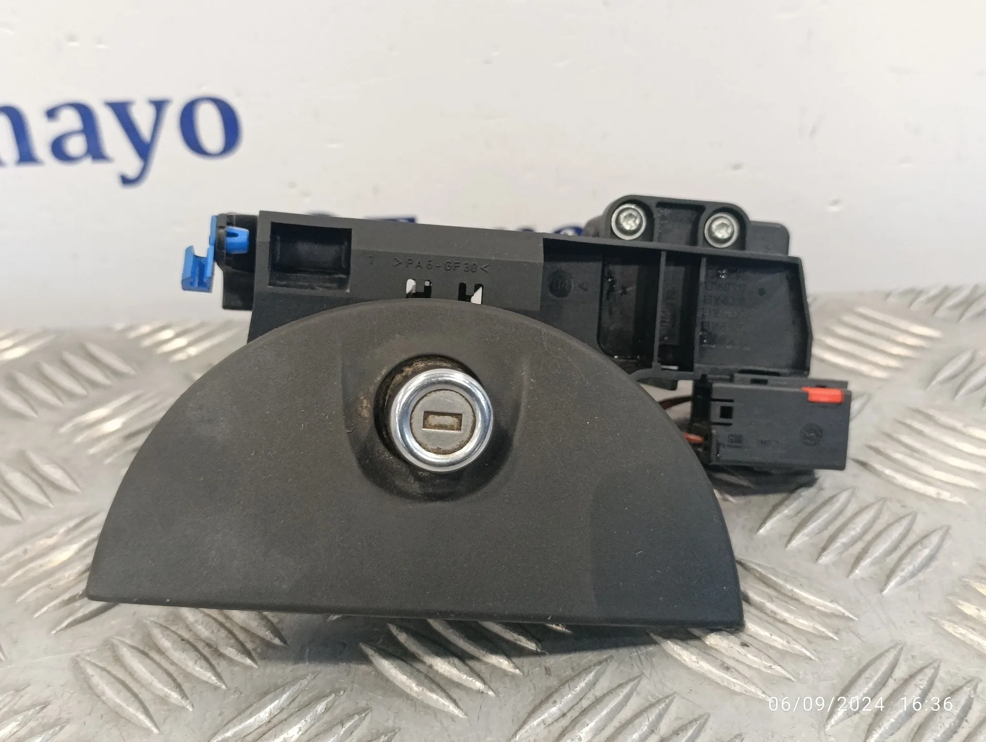 Maneta Exterior Porton para Opel Meriva