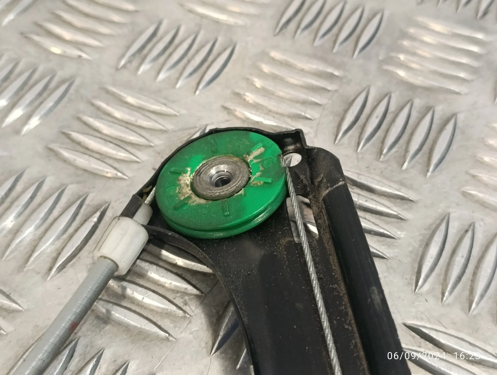Elevalunas Delantero Izquierdo para Audi A3 (8P)