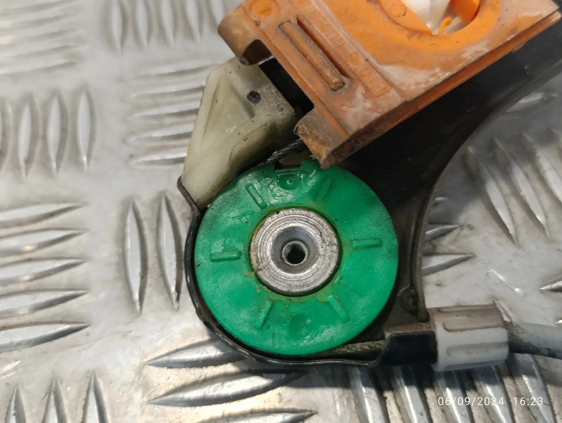 Elevalunas Delantero Izquierdo para Audi A3 (8P)