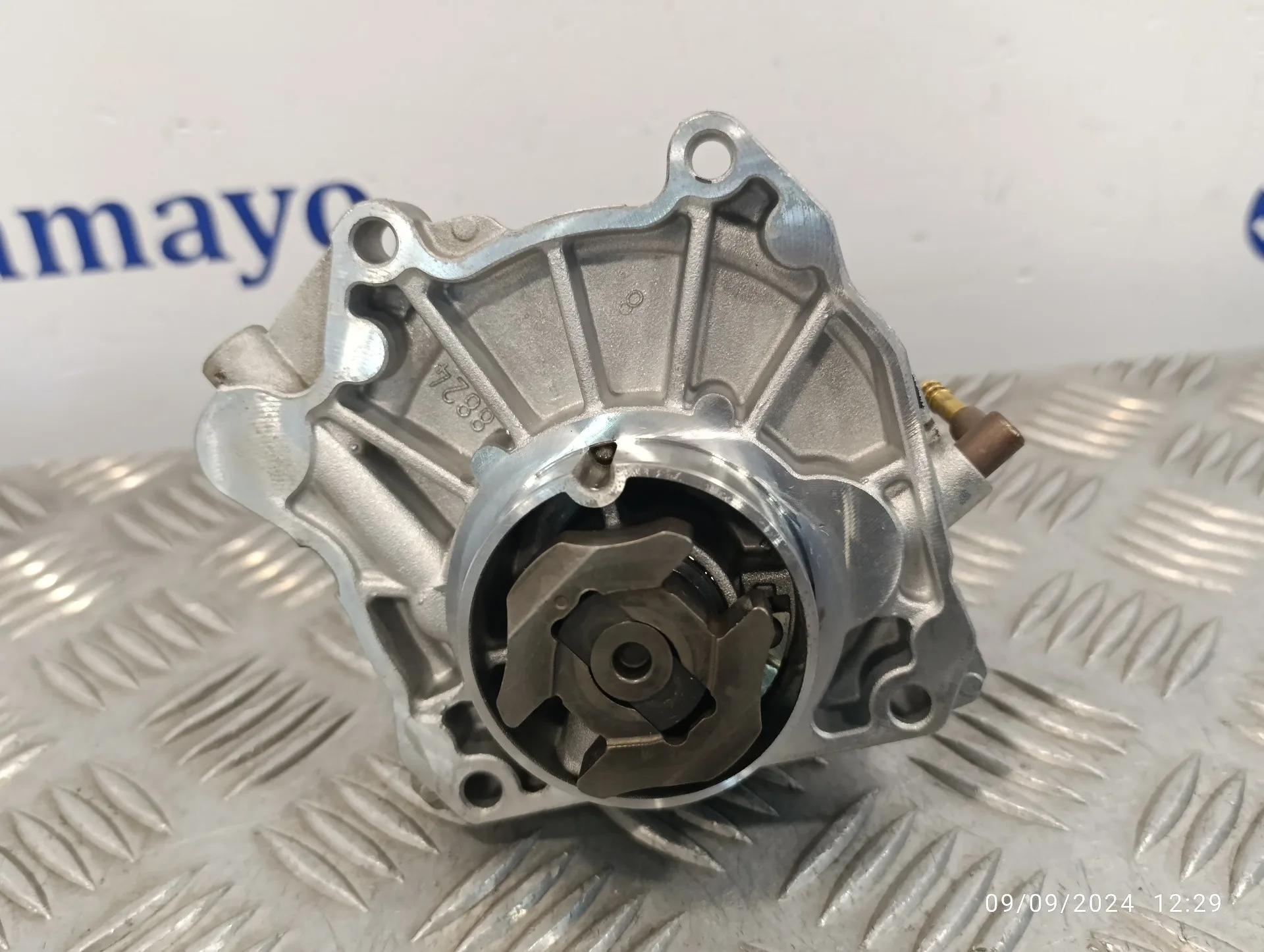 Depresor Freno / Bomba Vacio para Opel Astra J Lim.