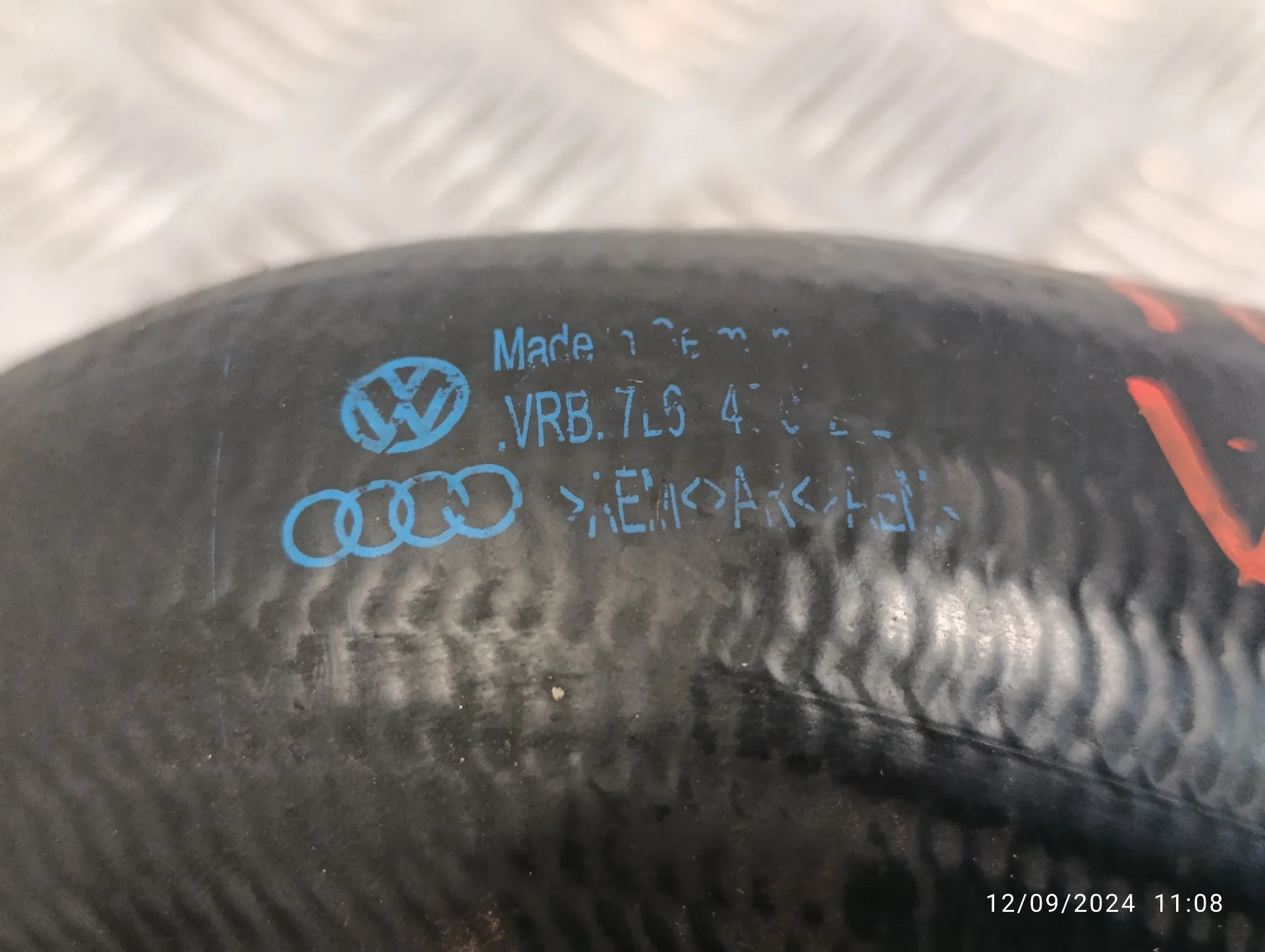 Tubo para Volkswagen Touareg (7La)