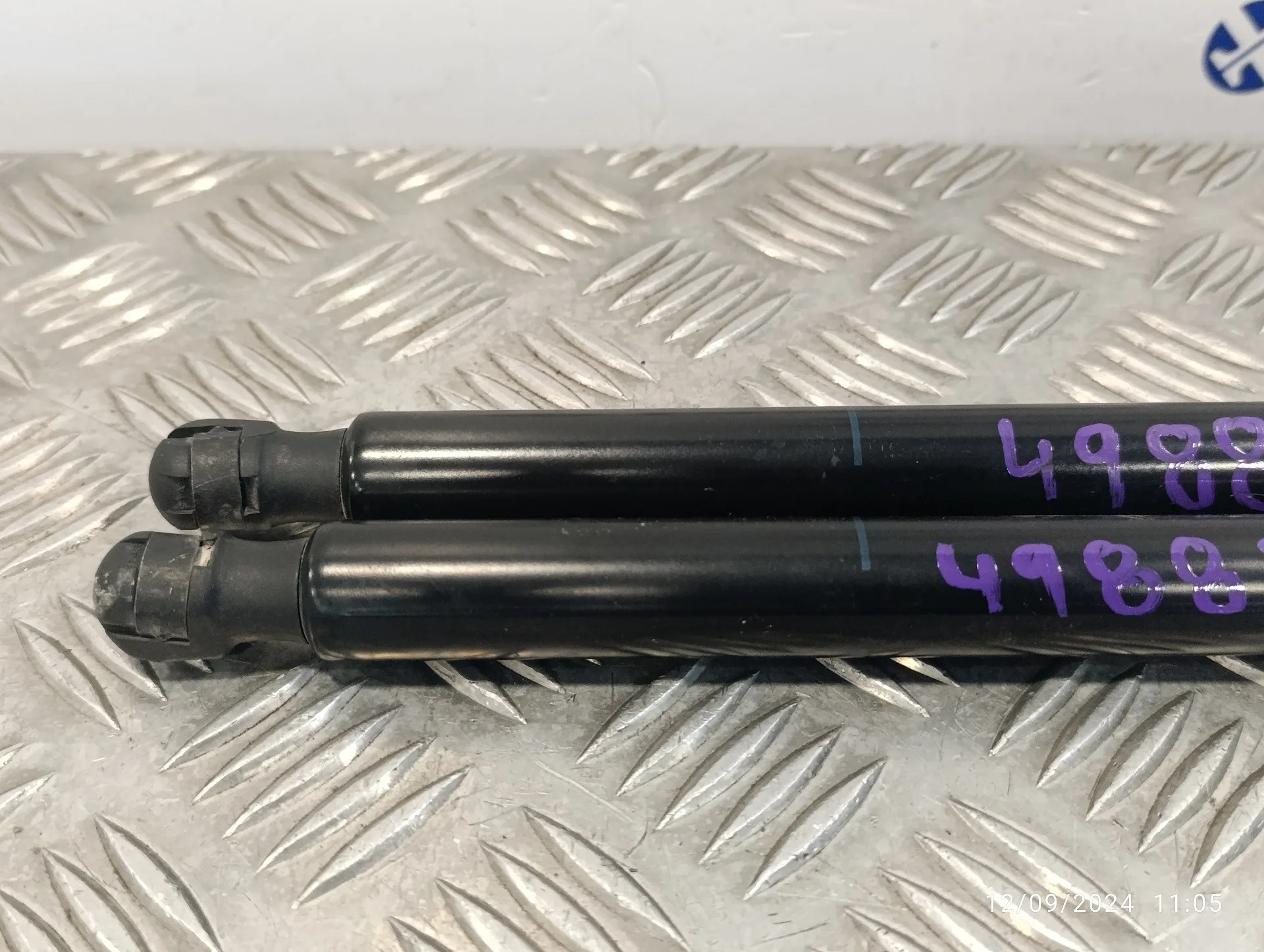 Amortiguadores Maletero / Porton para Audi Q5 (8R)