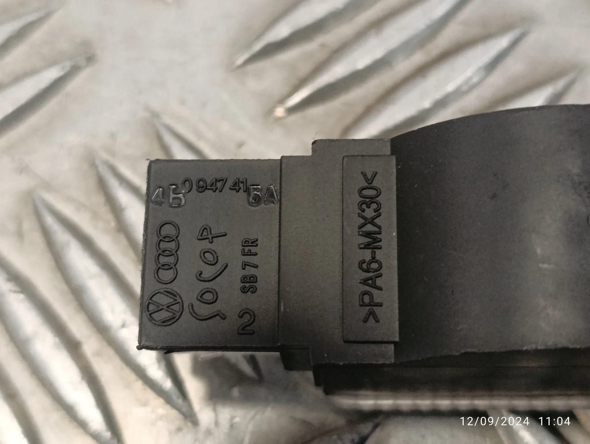 Piloto Matricula para Audi Q5 (8R)