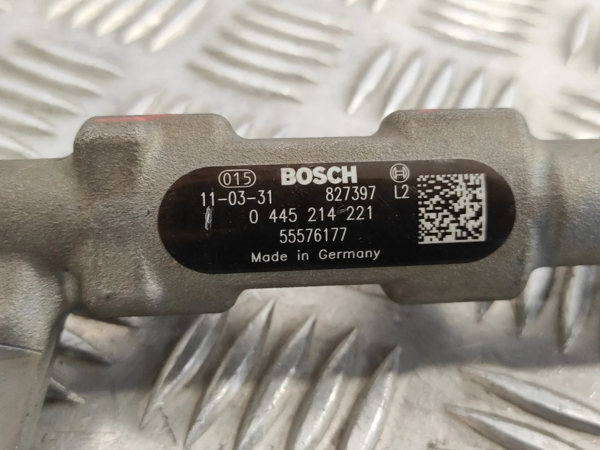 Rampa Inyectora para Opel Astra J Lim.
