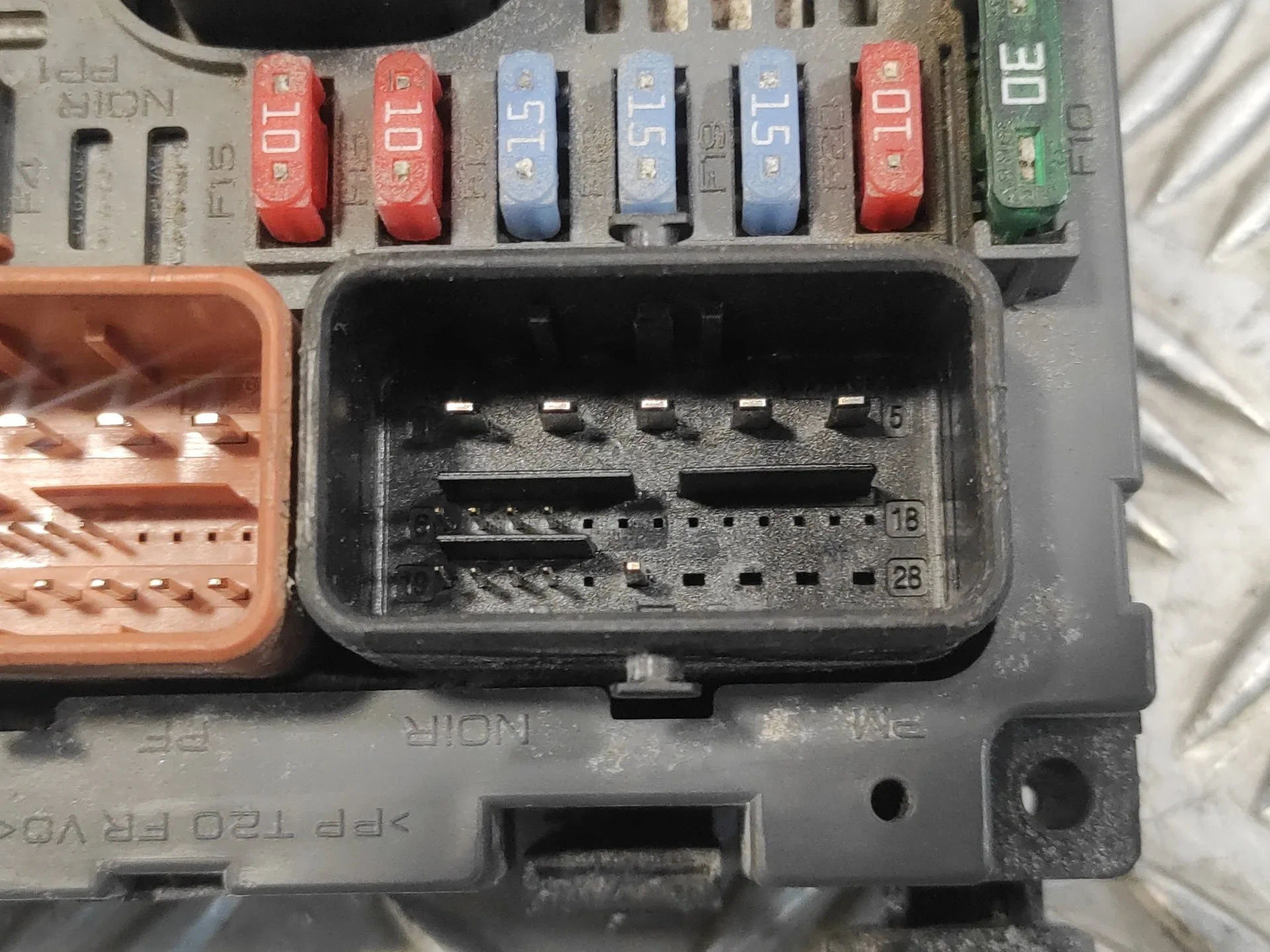 Caja Reles / Fusibles para Citroën C4 Grand Picasso