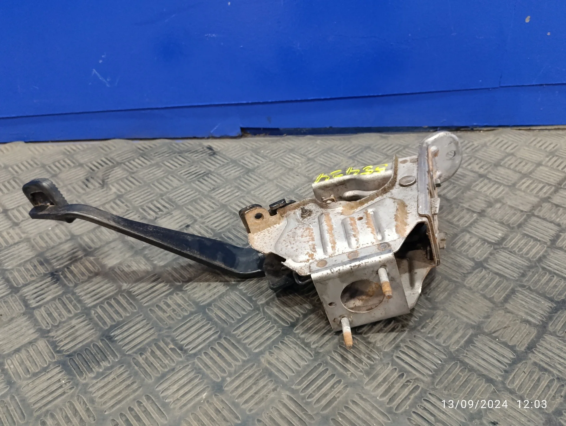 Pedal Acelerador para Nissan Navara Pick-Up (D40M)