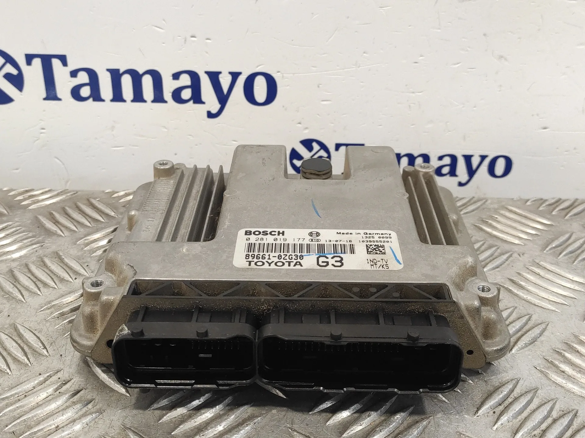 Centralita Motor Uce para Toyota Auris (_E18_)
