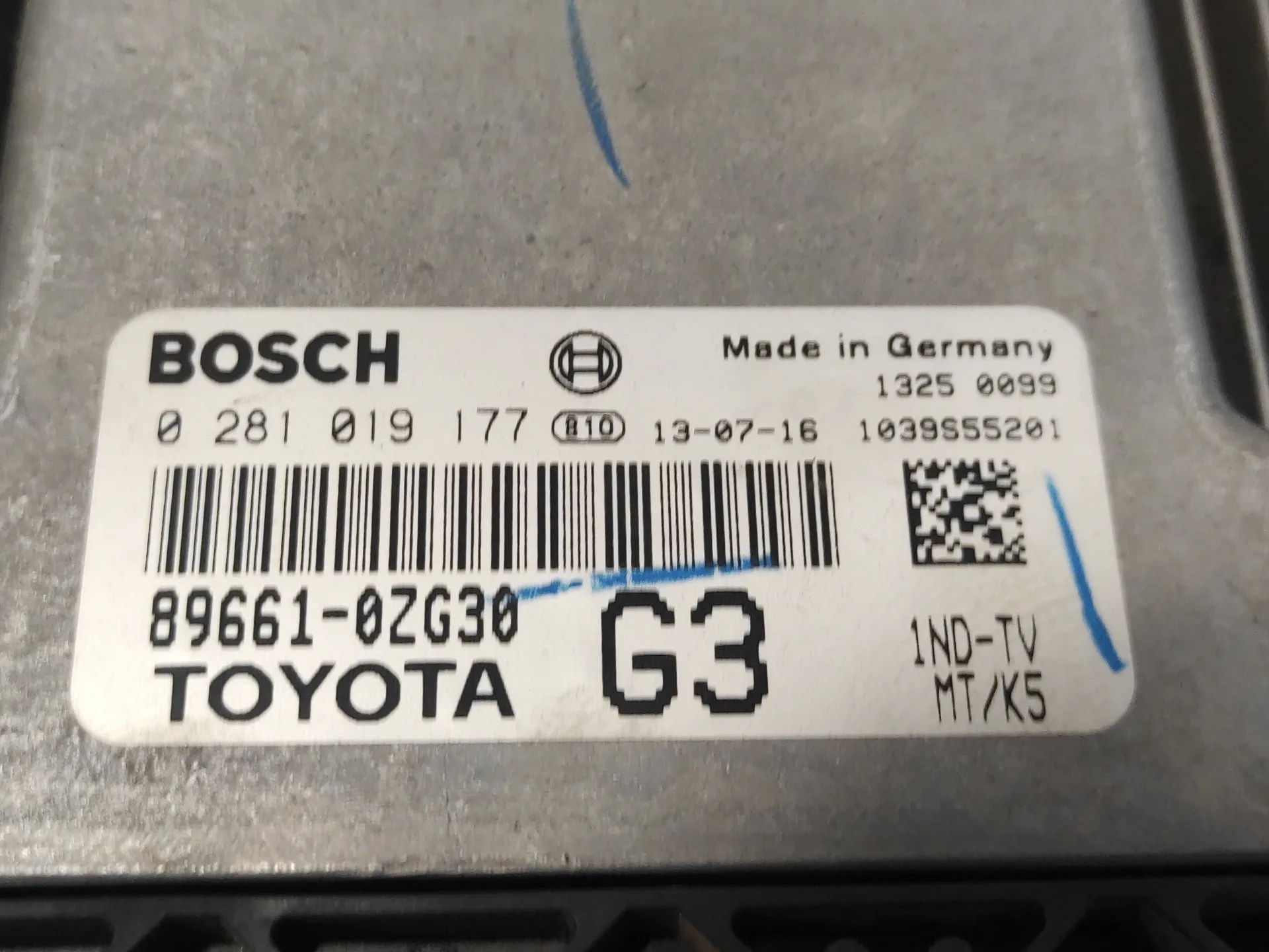Centralita Motor Uce para Toyota Auris (_E18_)