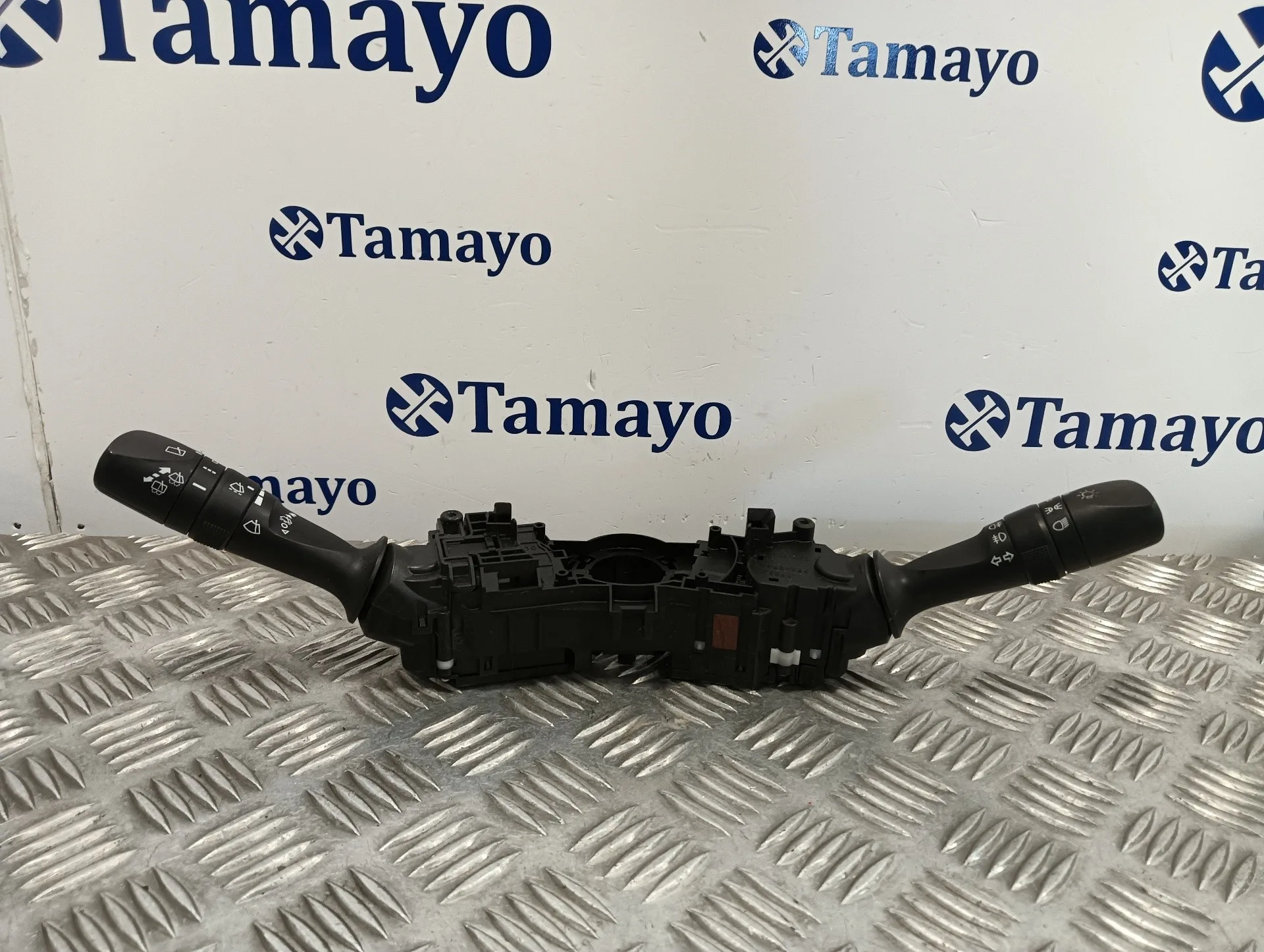 Mando Multifuncion para Toyota Auris (_E18_)