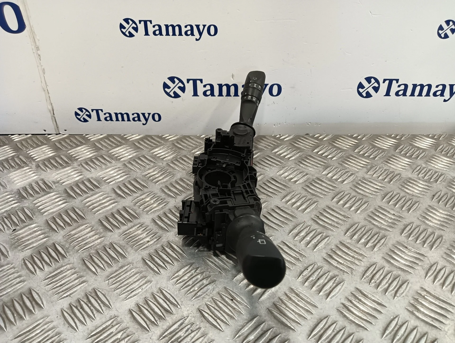 Mando Multifuncion para Toyota Auris (_E18_)