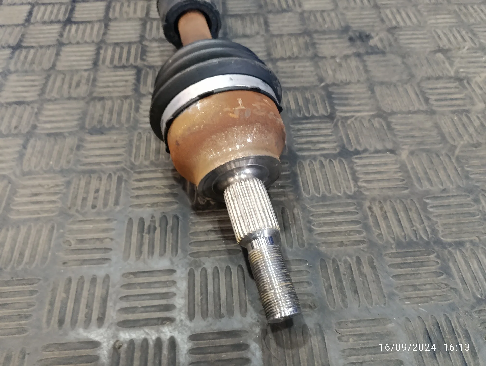 Transmision Delantera Izquierda para Ford Focus Lim.