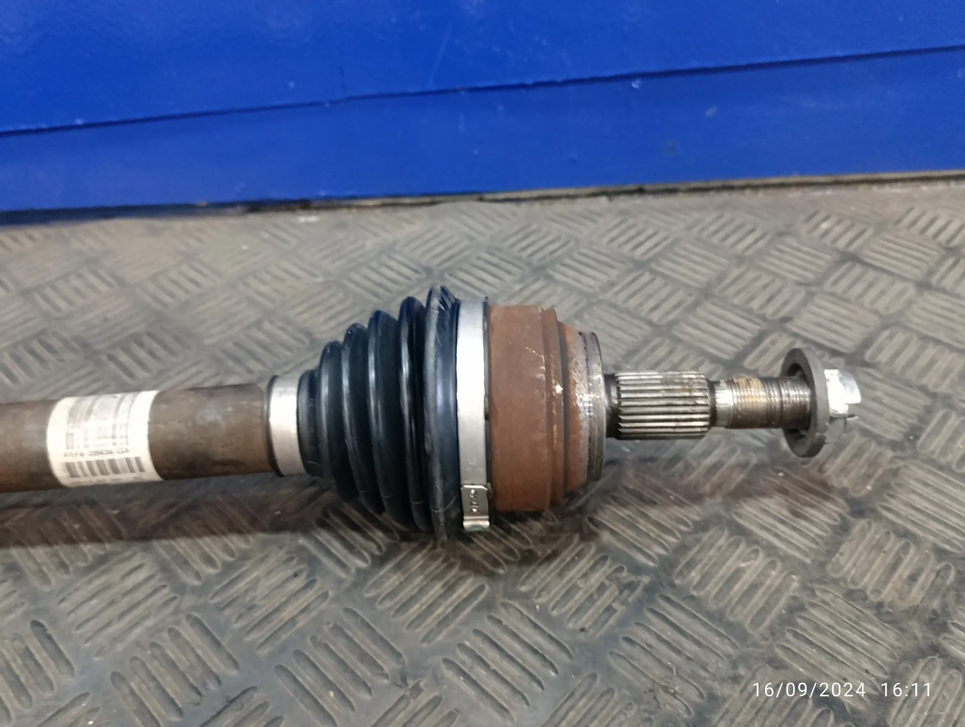 Transmision Delantera Derecha para Ford Focus Lim.