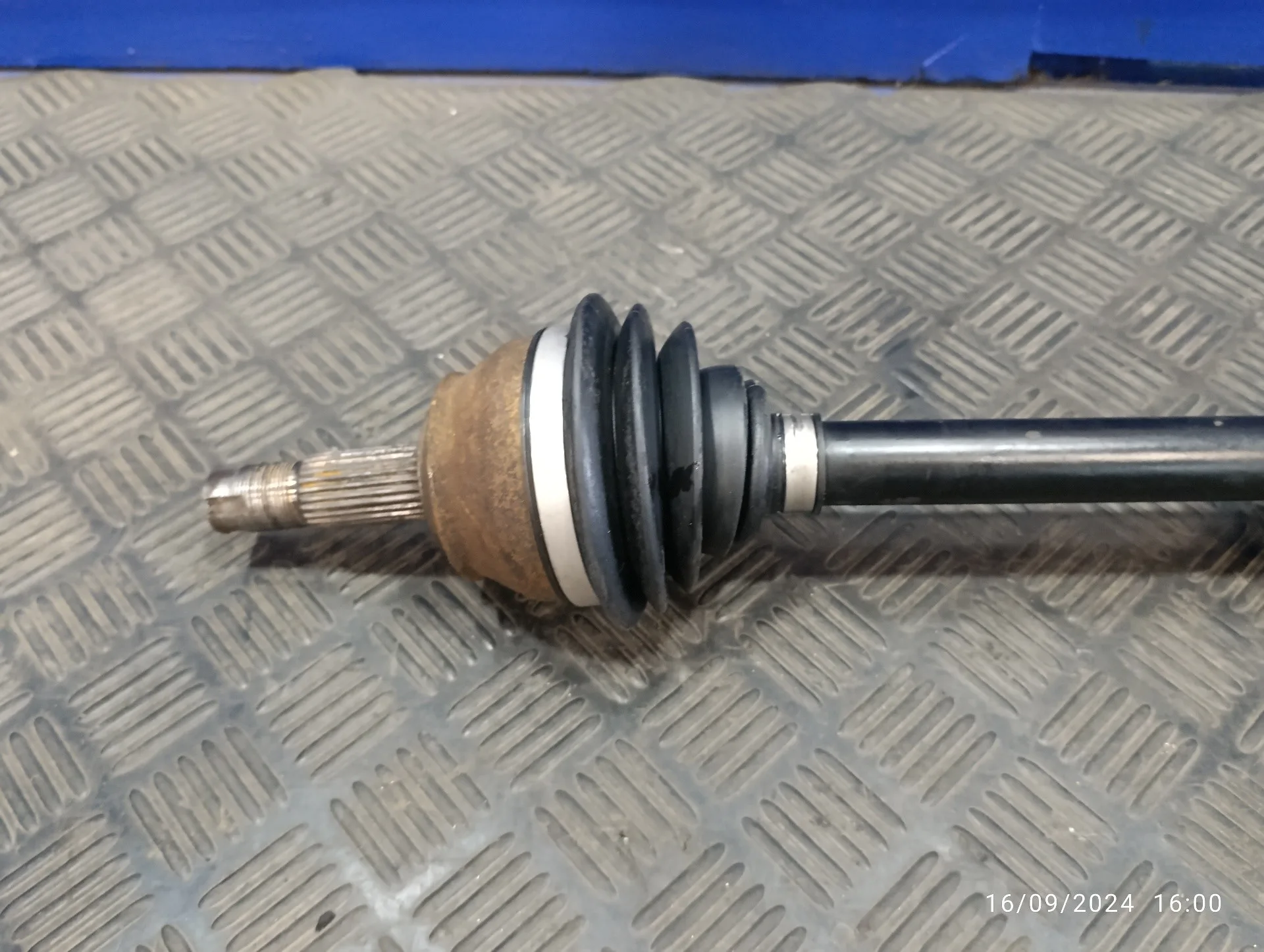Transmision Delantera Derecha para Alfa Romeo 147 (190)