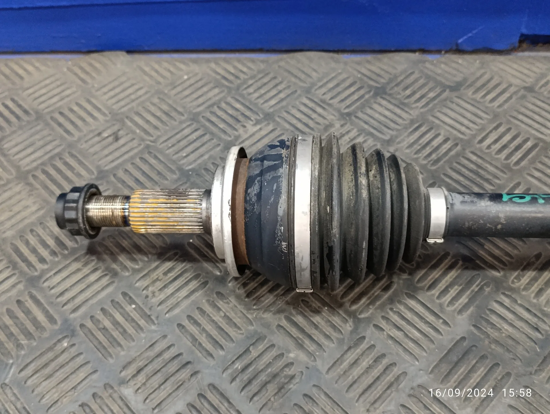 Transmision Delantera Derecha para Toyota Rav 4 V (_A5_, _H5_)