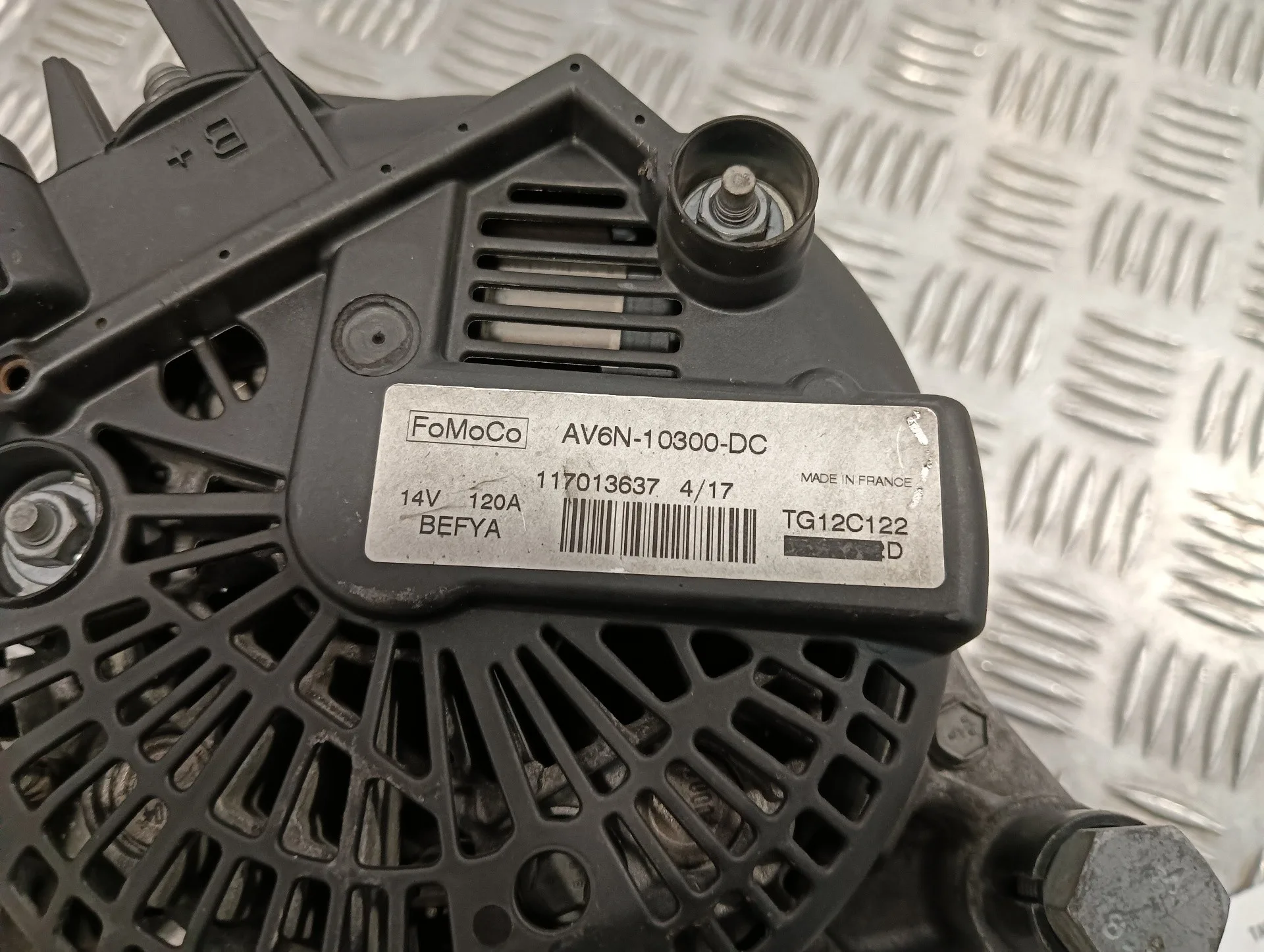Alternador para Ford Focus Lim.