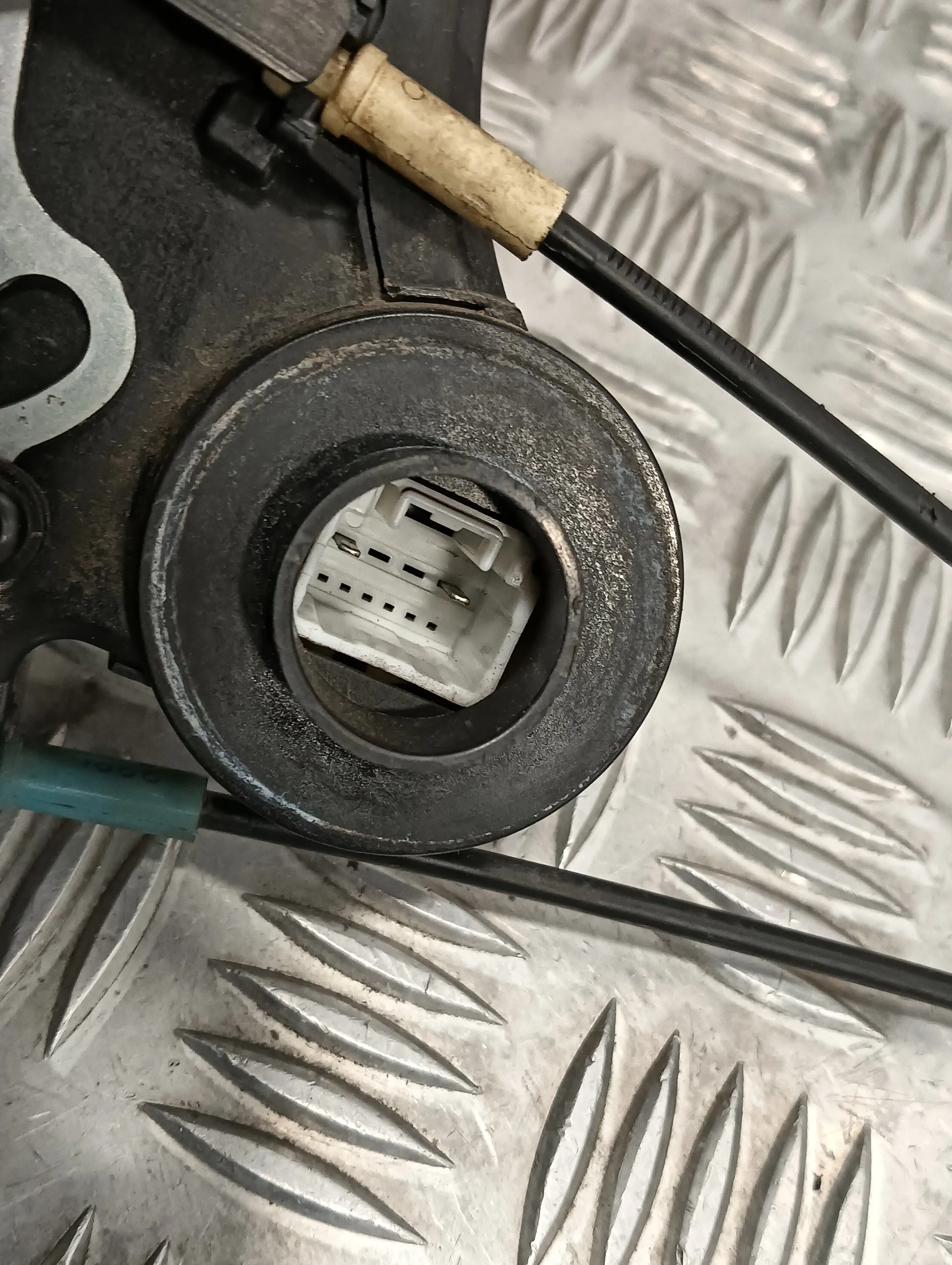 Cerradura Puerta Trasera Izquierda para Subaru Justy J13