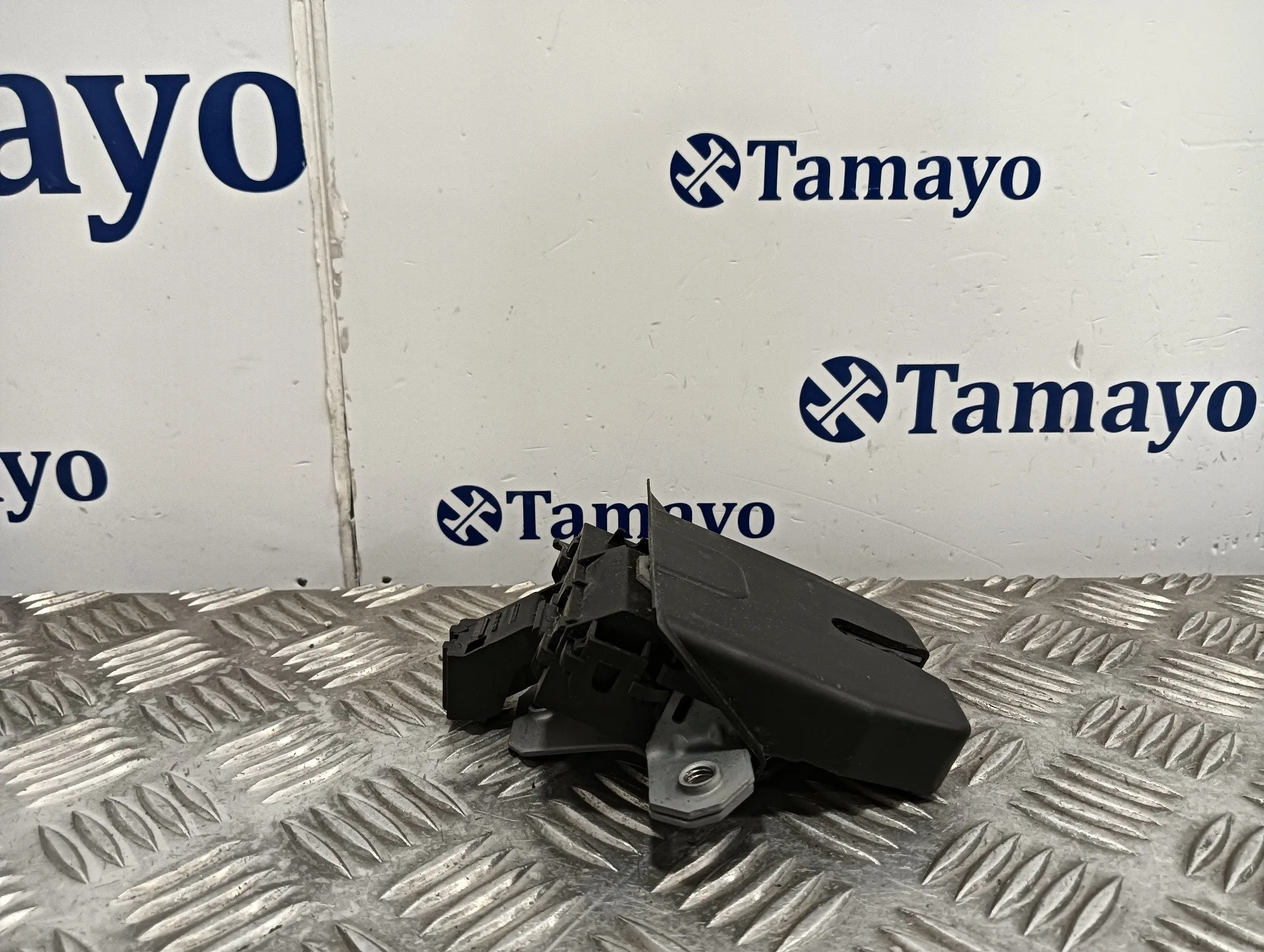 Cerradura Maletero / Porton para Ford Focus Lim.