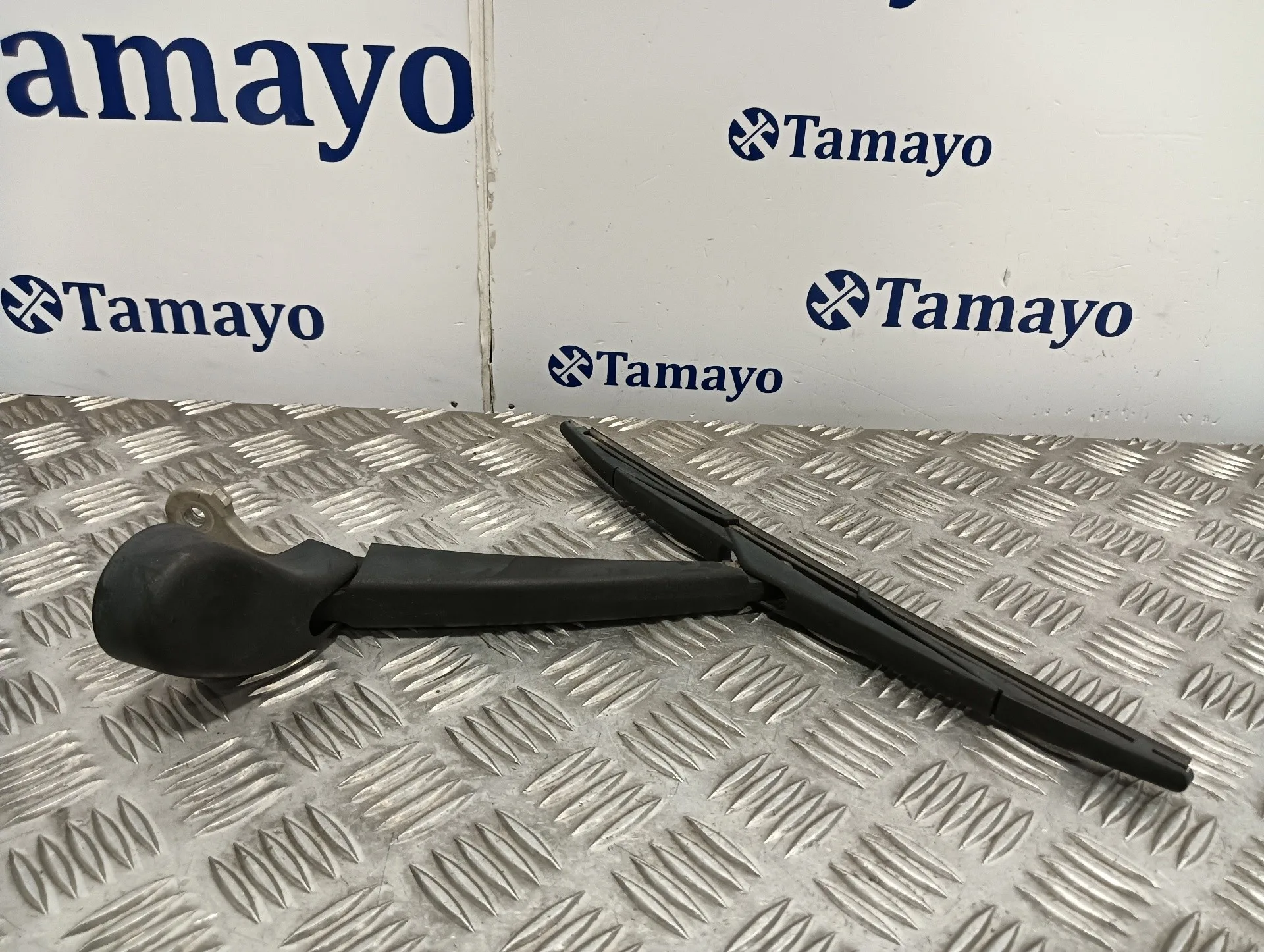 Brazo Limpia Trasero para Ford Focus Lim.