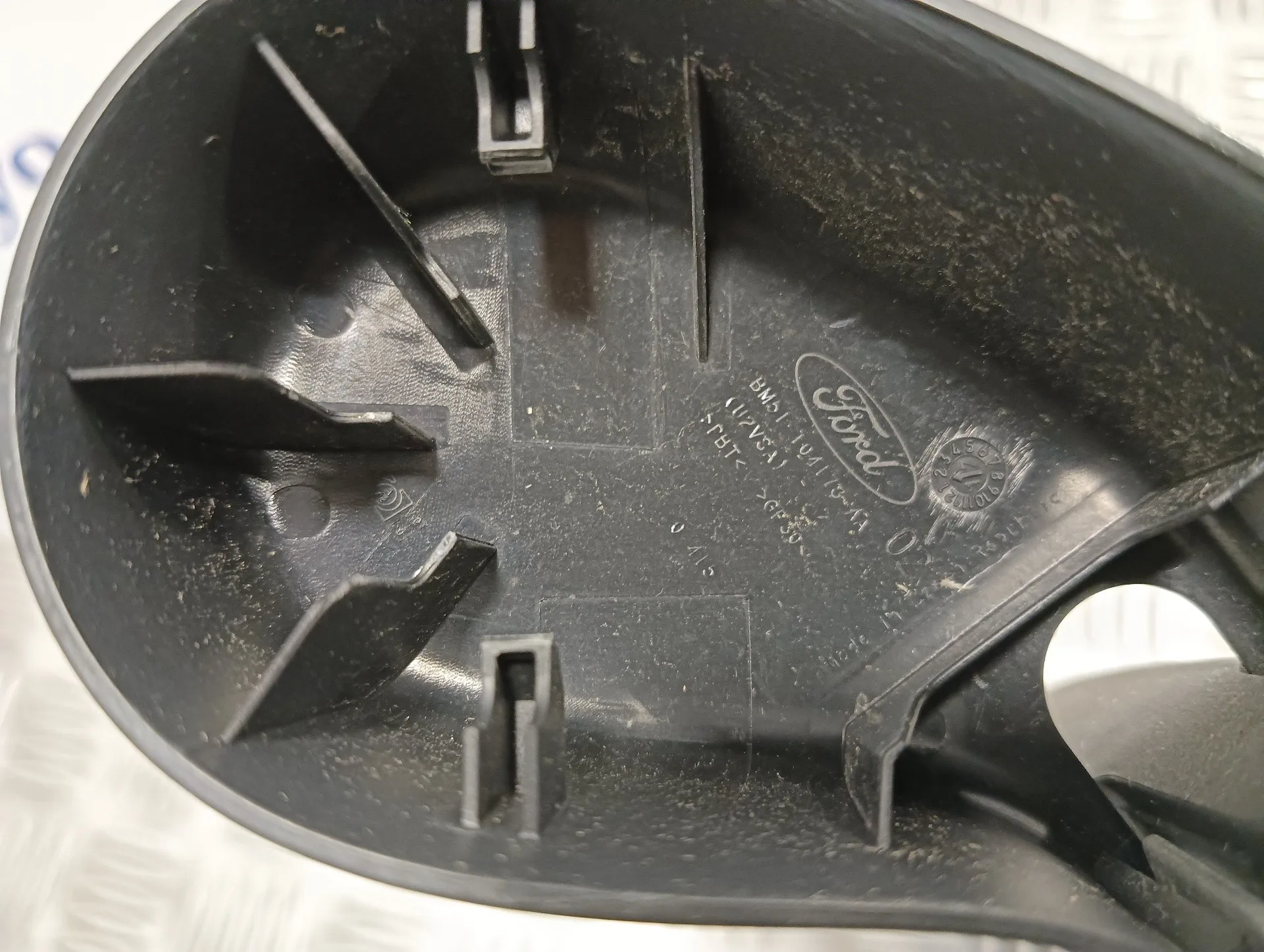 Brazo Limpia Trasero para Ford Focus Lim.