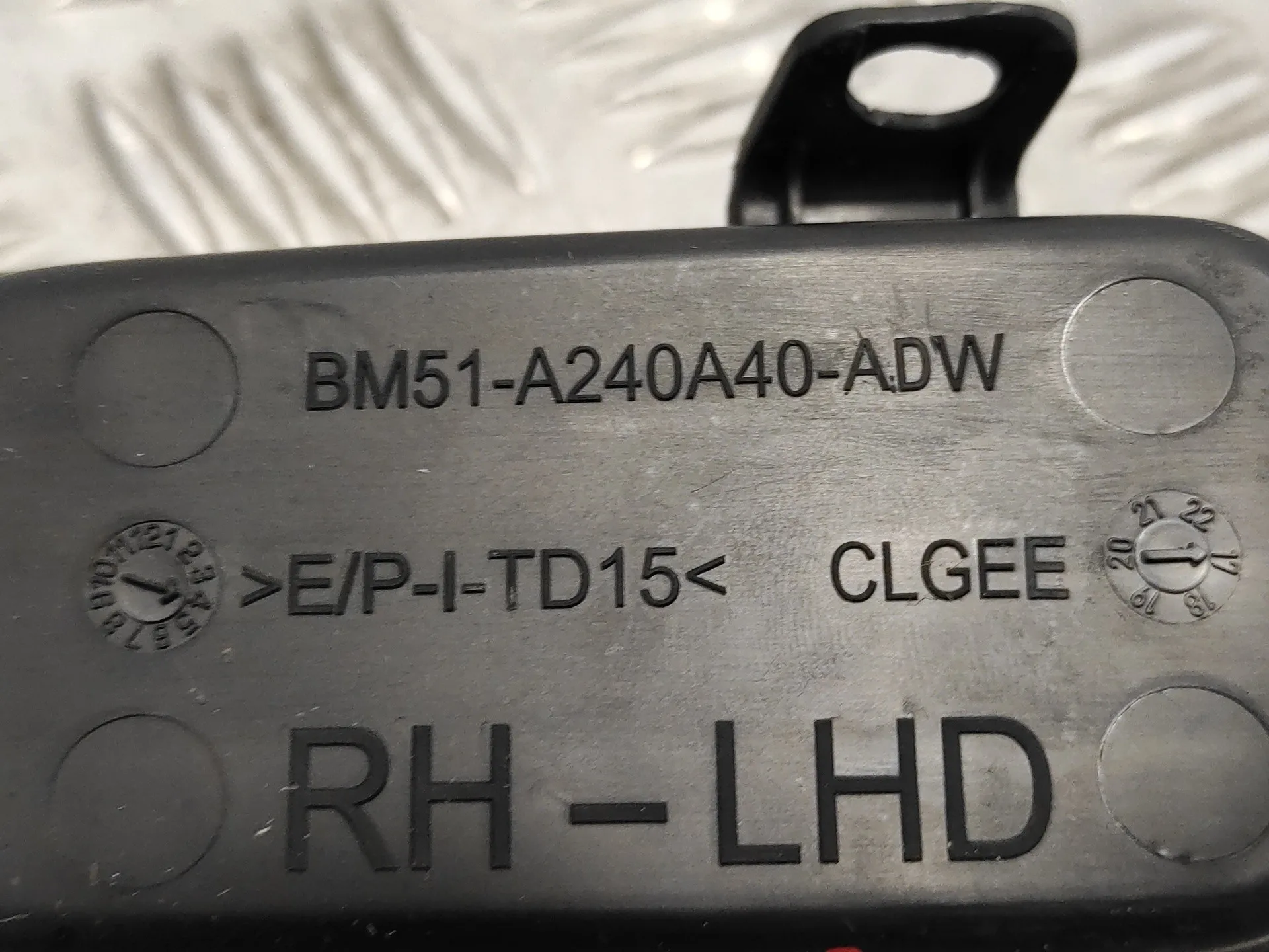Mando Elevalunas Delantero Derecho para Ford Focus Lim.